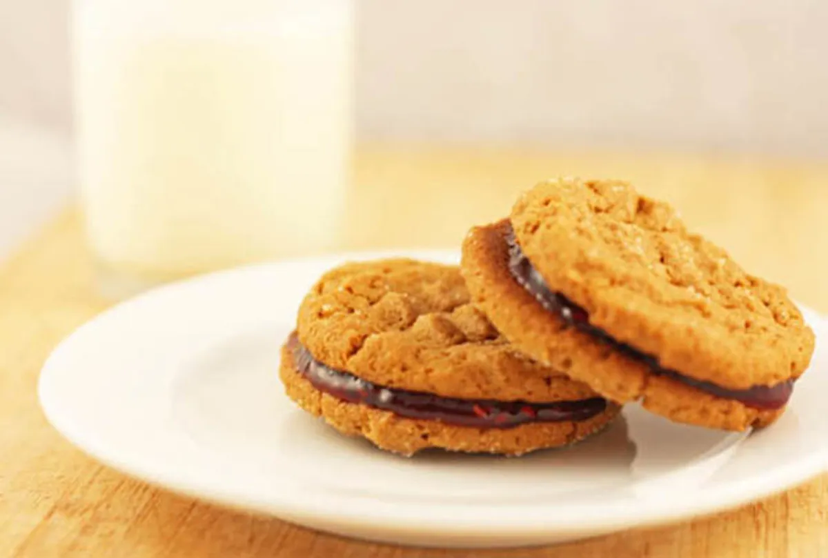 Almond Butter Cookies Sandwiched with Jam
