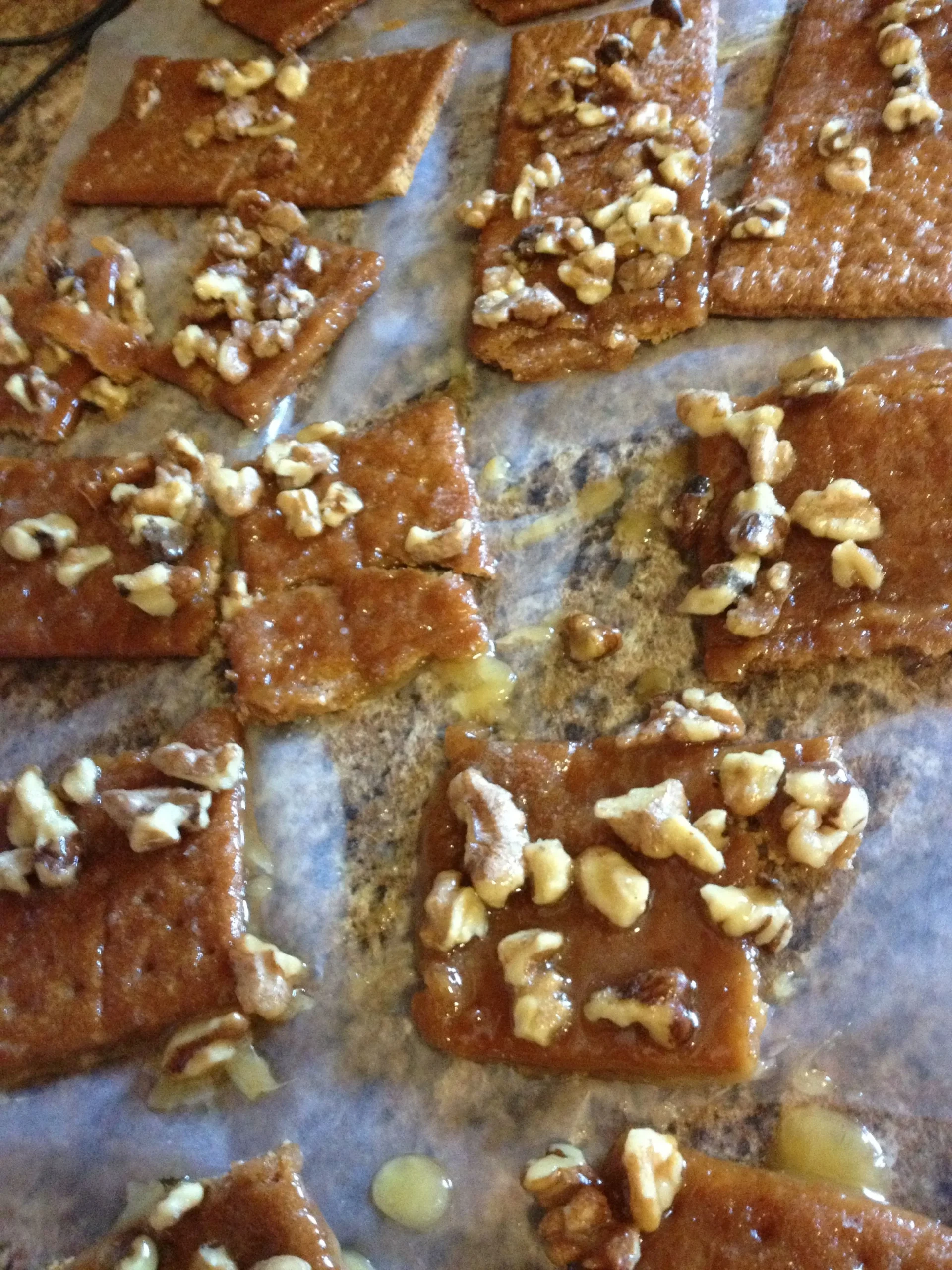 Amish Cook Grandmas Graham Cracker Cookies