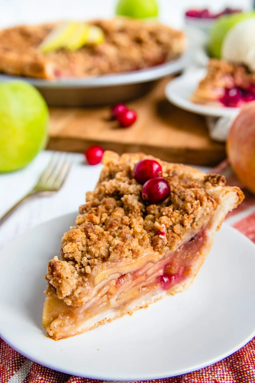 Apple Pear Cranberry Crumble Tart