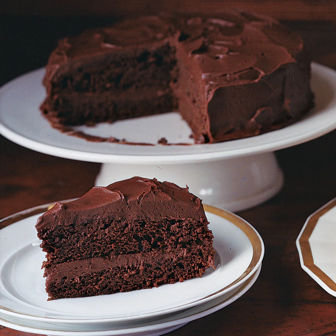 Aunt Lou's Old Fashioned Chocolate Cake