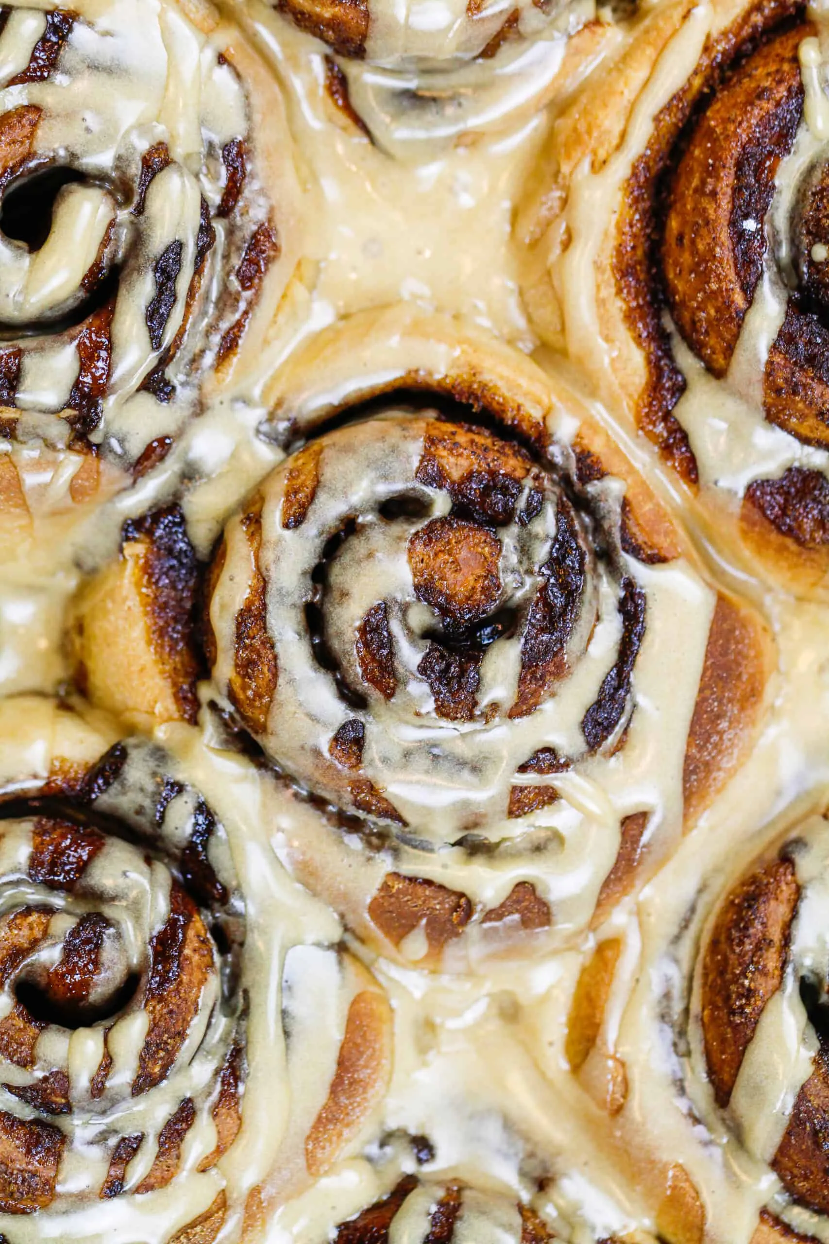 Bacon Maple Cinnamon Rolls