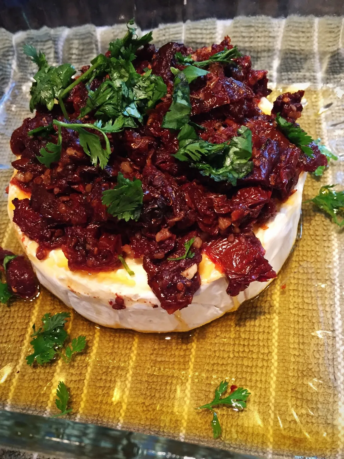 Baked Brie with Sun Dried Tomatoes and Basil