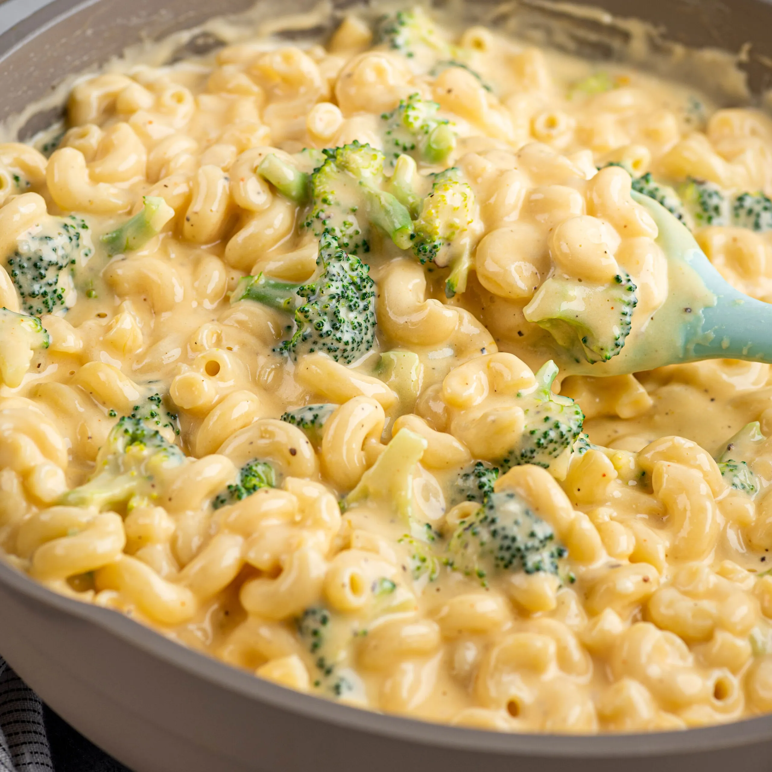 Baked Broccoli Macaroni and Cheese