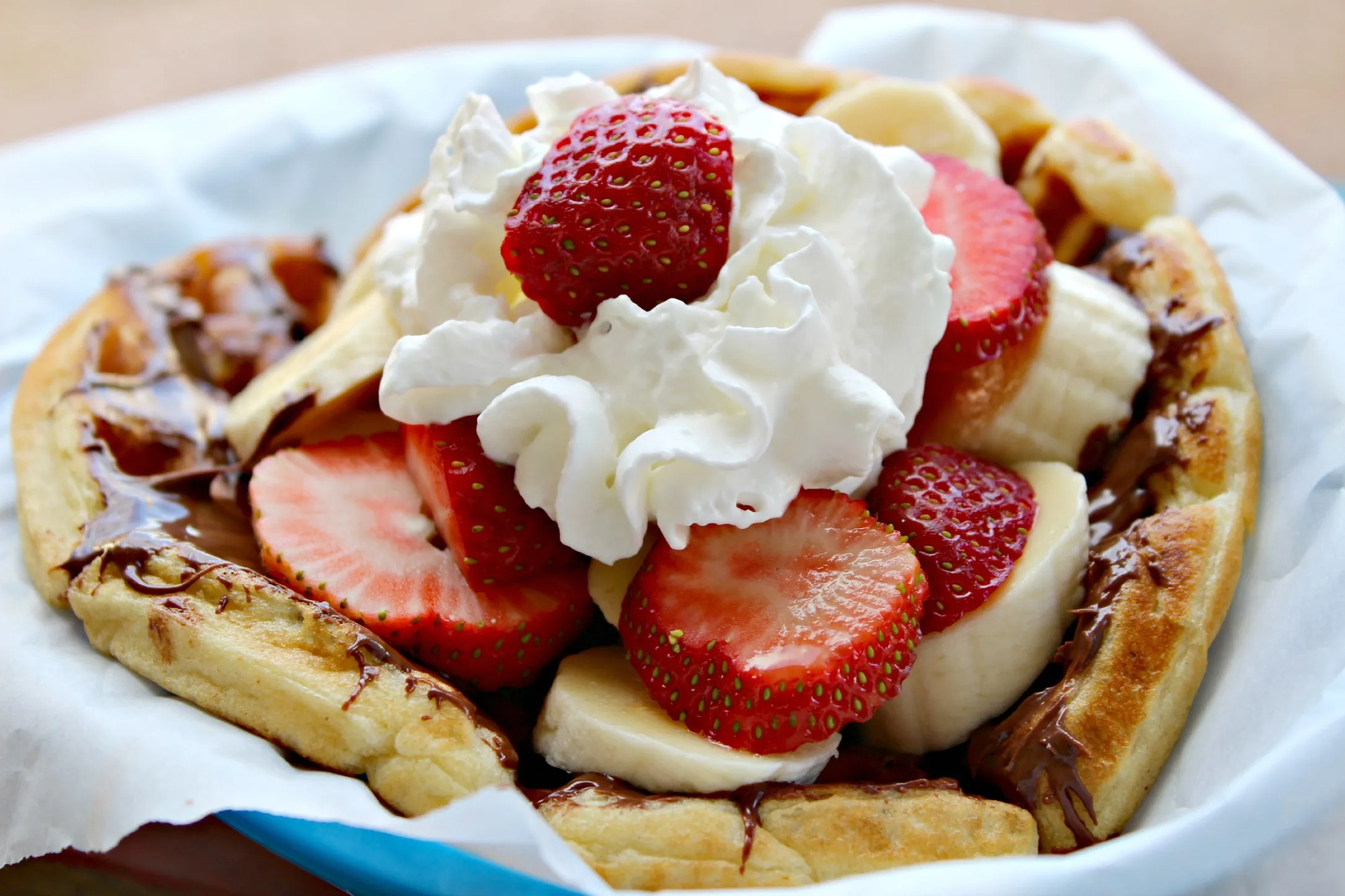 Banana Waffles with Nutella Sauce