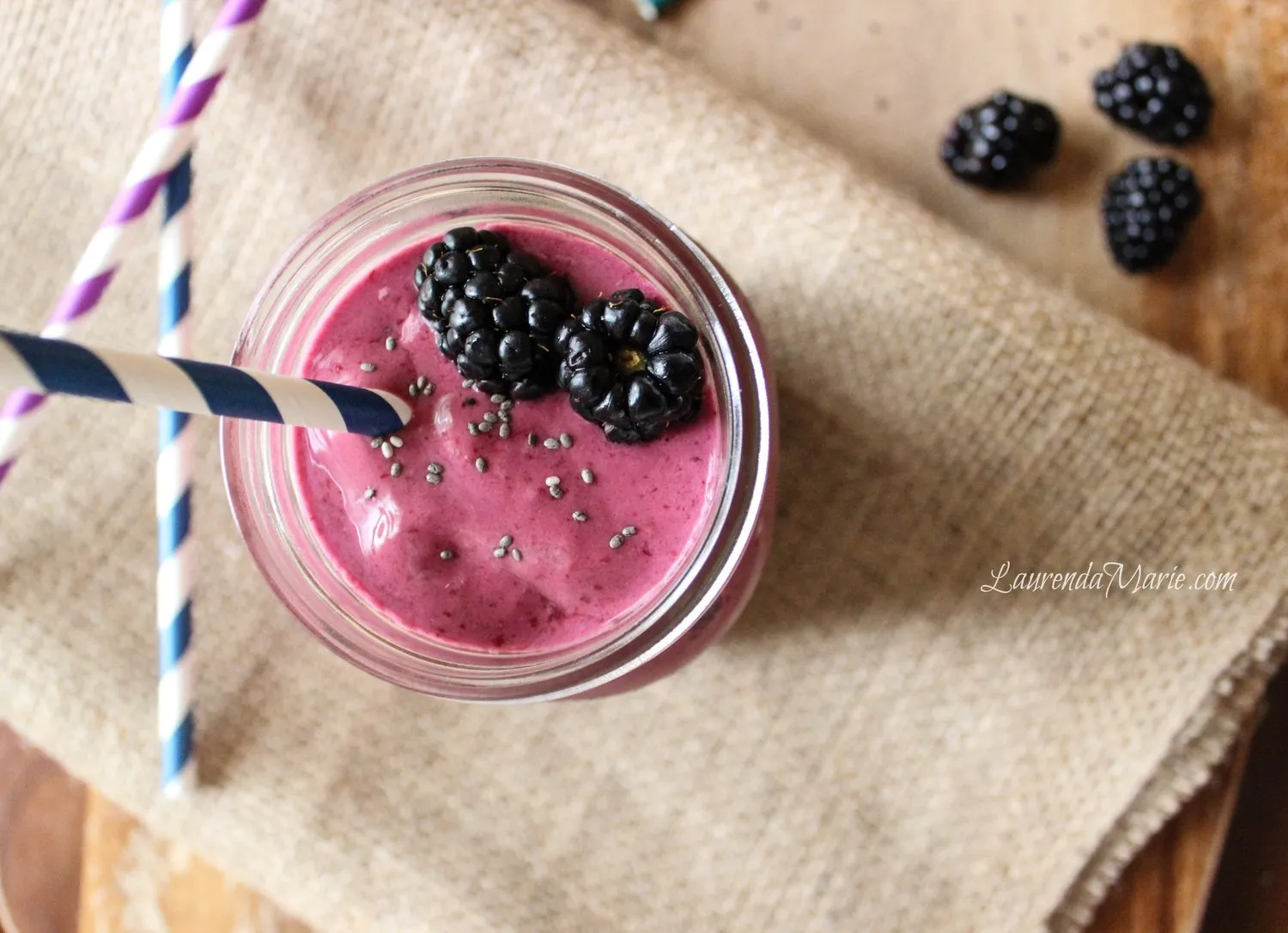Blackberry Banana Kale Smoothie