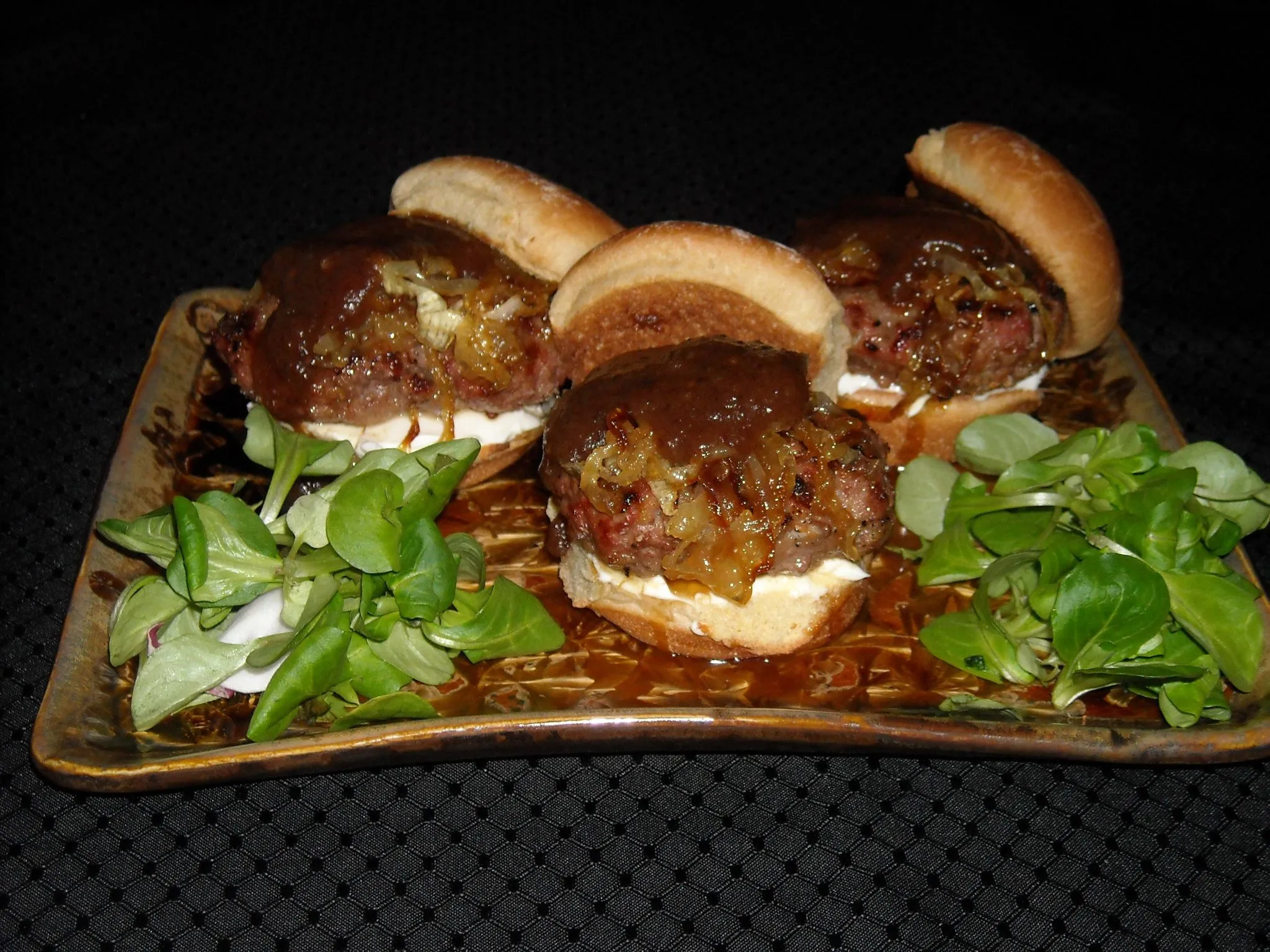 Bora Bora Burgers with Potato Nuggets