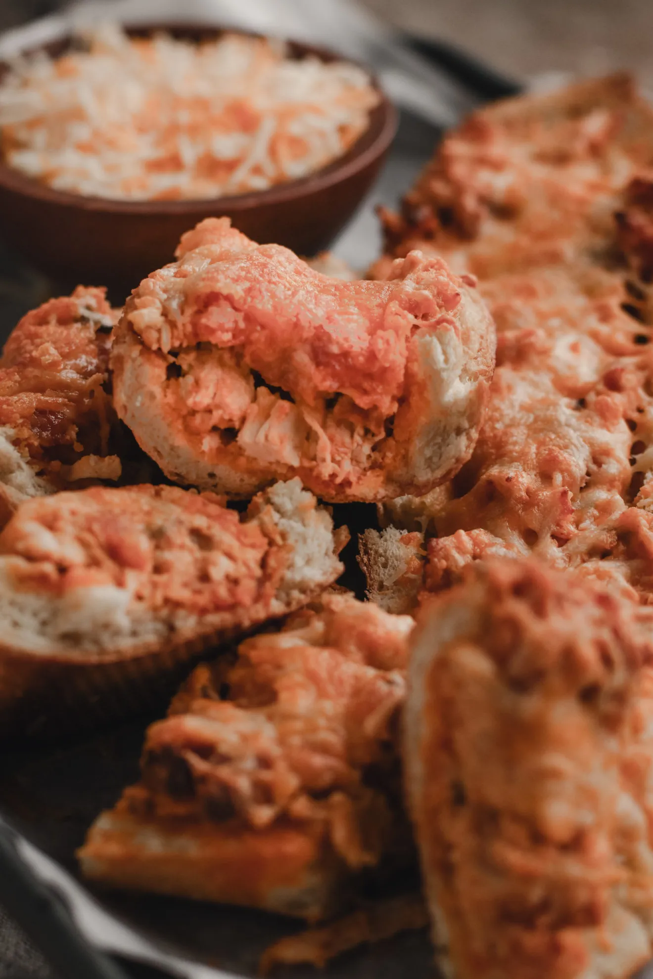 Buffalo Chicken Cheesy Bread