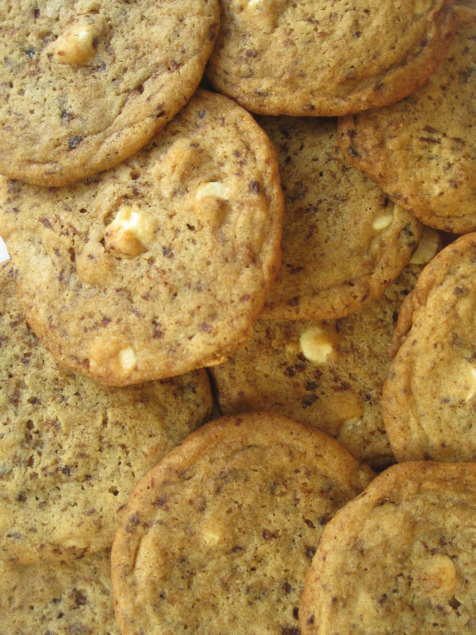 Cappuccino Cookies with Espresso and White Chocolate