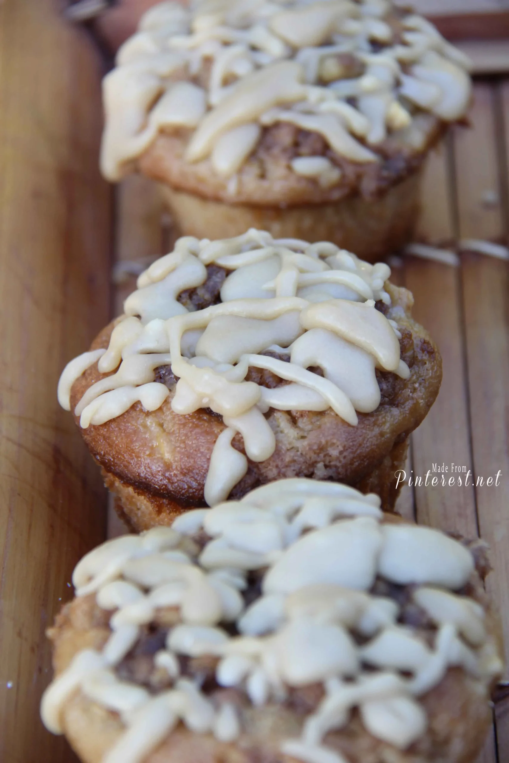 Caramel Apple Buttermilk Muffins