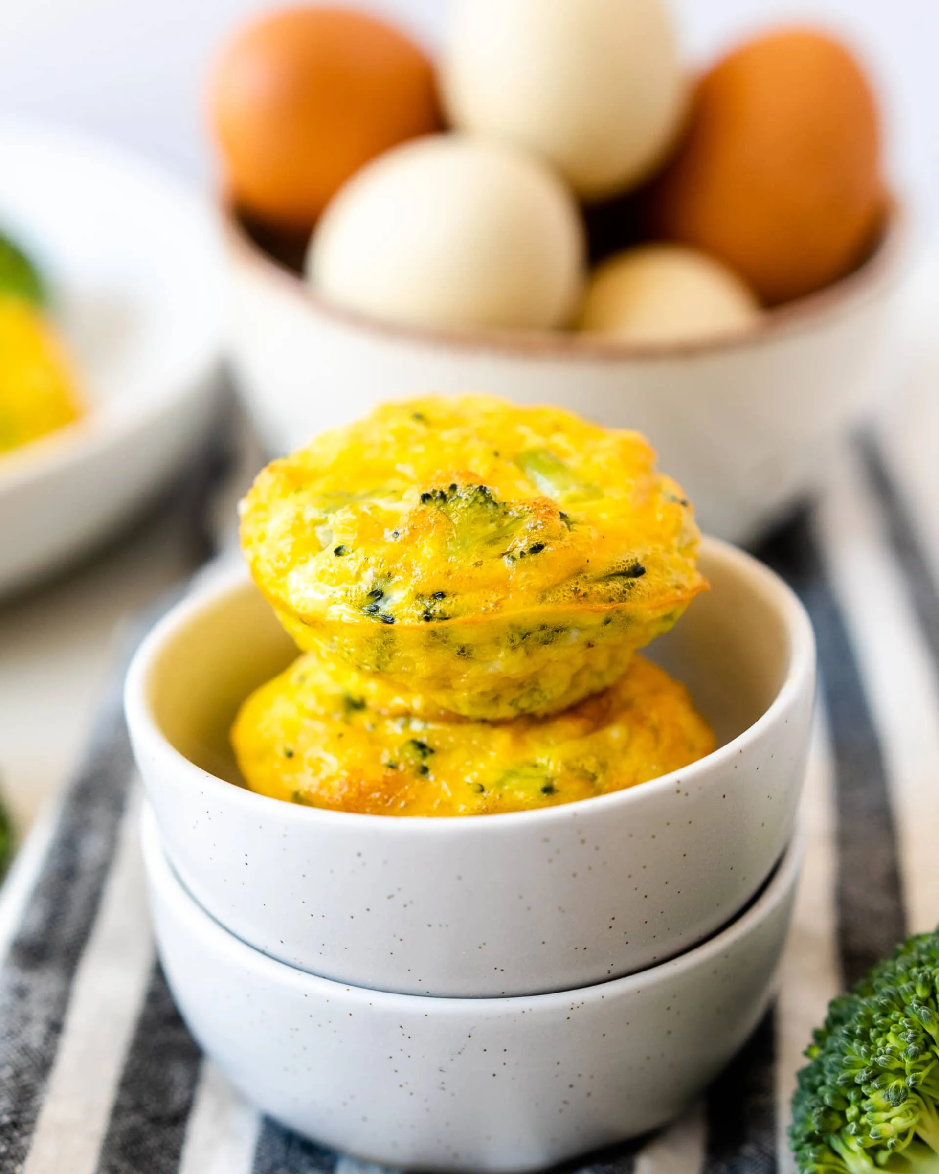 Cheddar Broccoli Egg Muffins