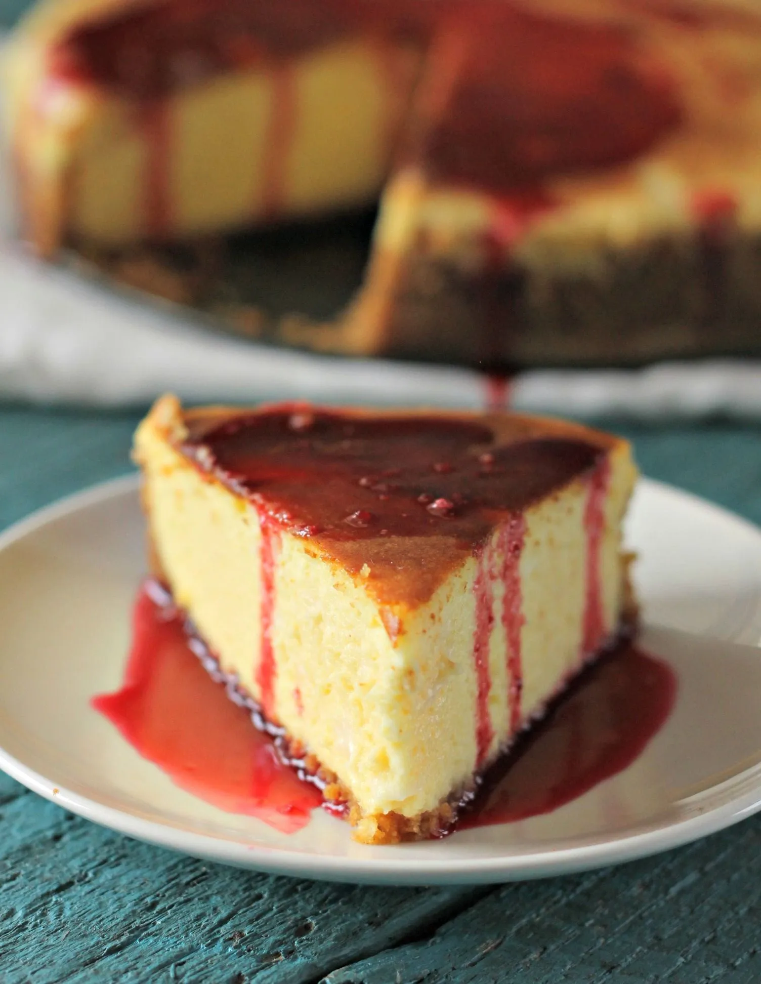 Cheesecake with Raspberry Sauce Lite