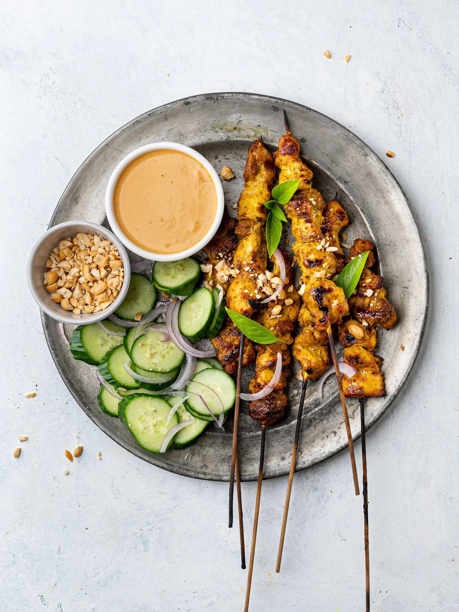 Chicken Satay with Spicy Peanut Dipping Sauce