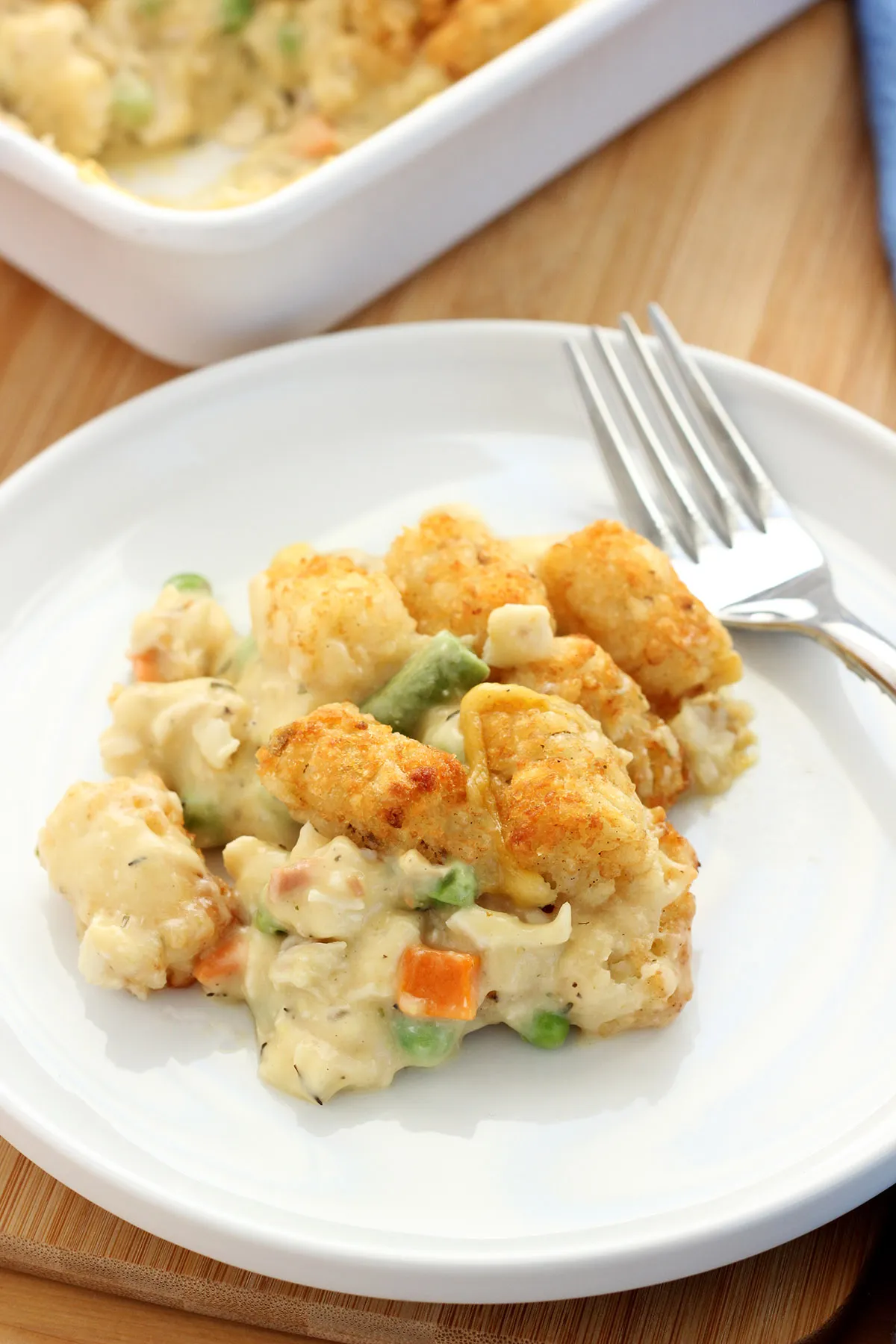 Chicken Tot Pie (Tater Tot Pot Pie)