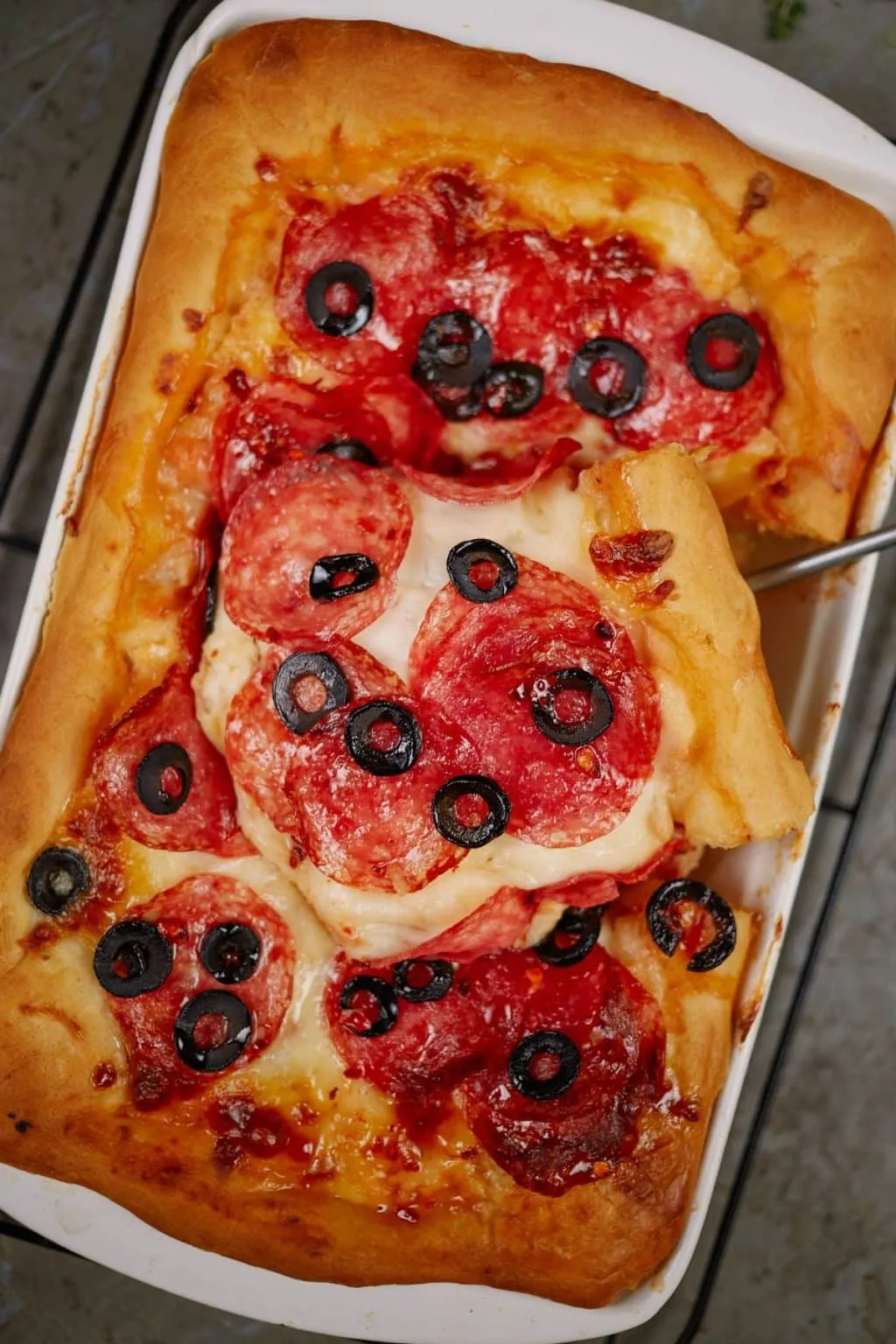 Chourico Cheddar Deep Dish Pizza