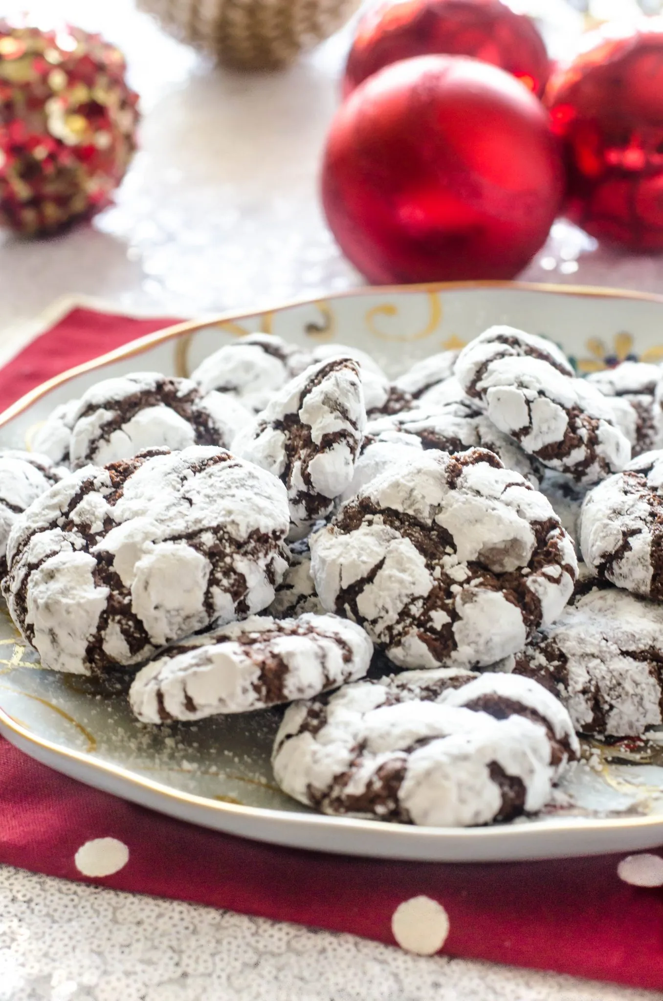 Christmas Chocolate Crinkle Cookies