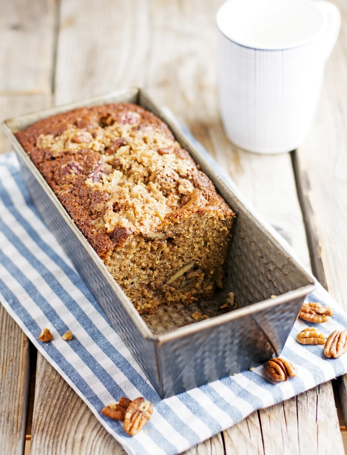 Cinnamon Toffee Pecan Banana Bread
