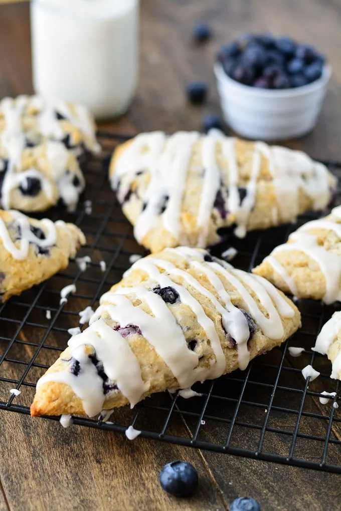 Classic Bakery Style Blueberry Scones