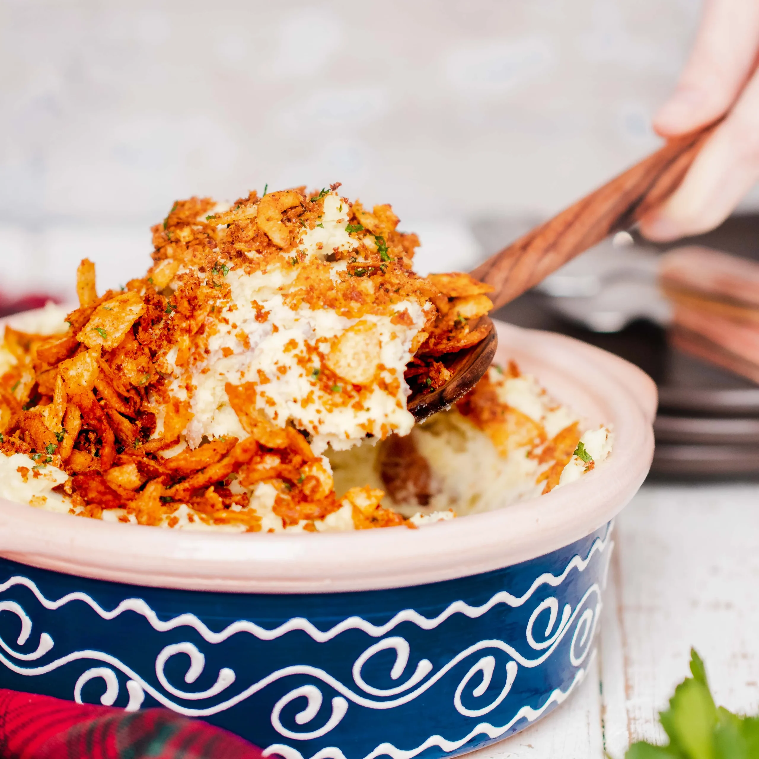 Creamy Mashed Potatoes with Crispy Topping