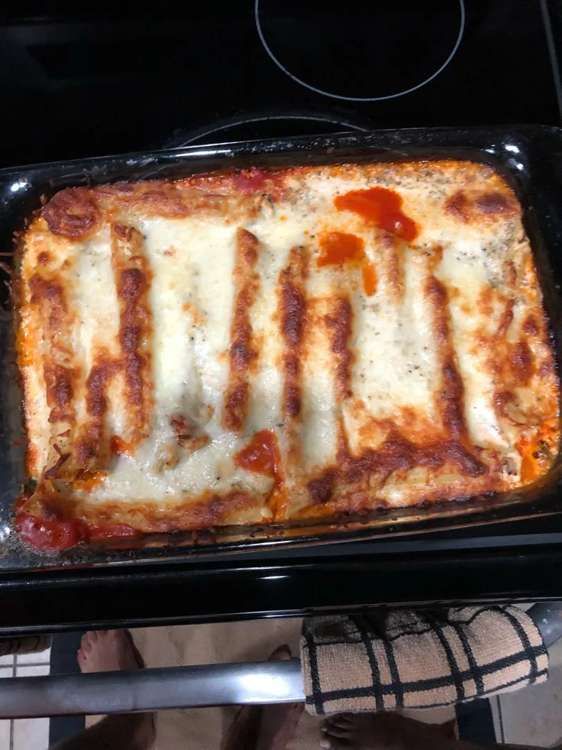 Creamy Ricotta Spinach and Chicken Cannelloni