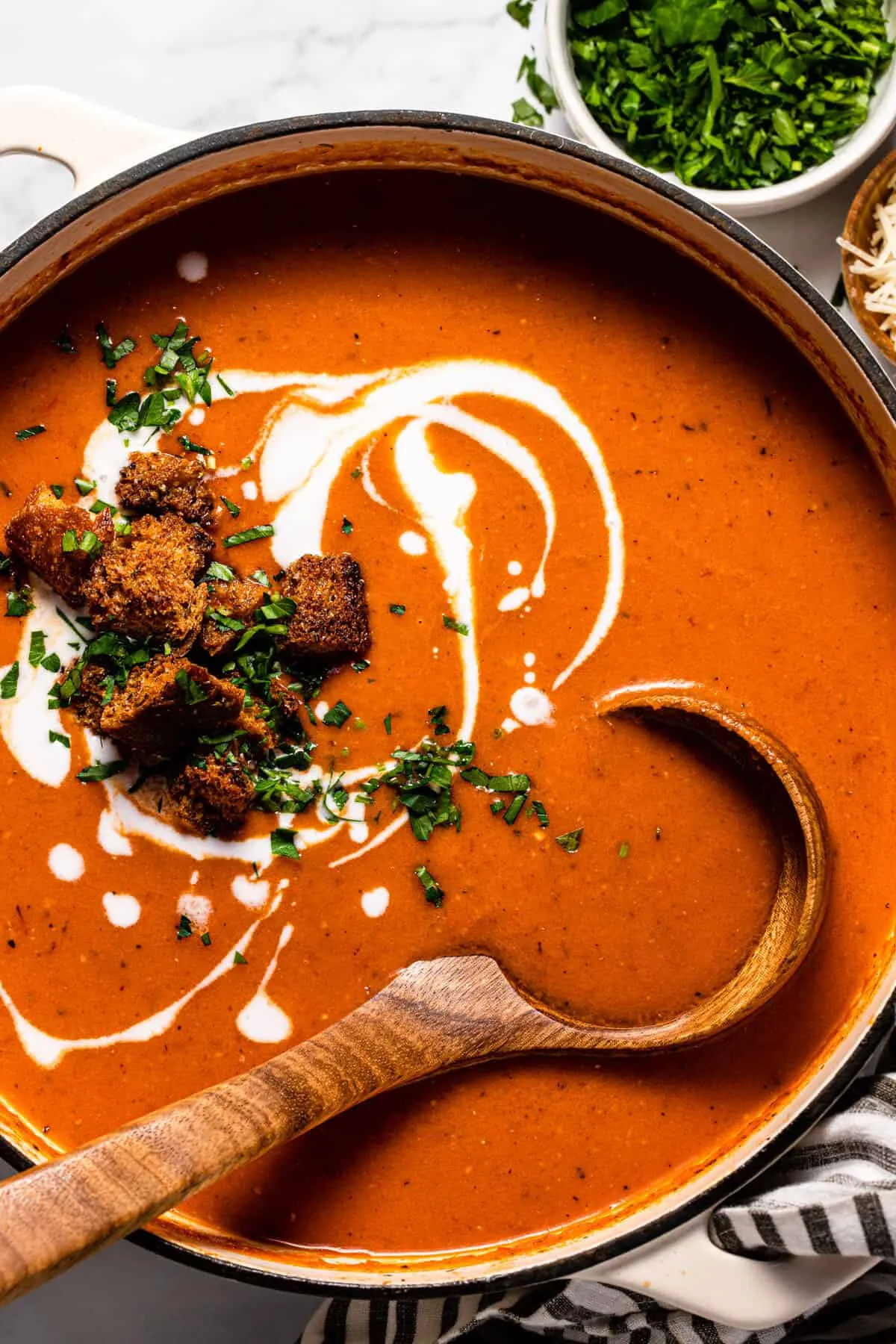 Creamy Vegan Tomato Soup