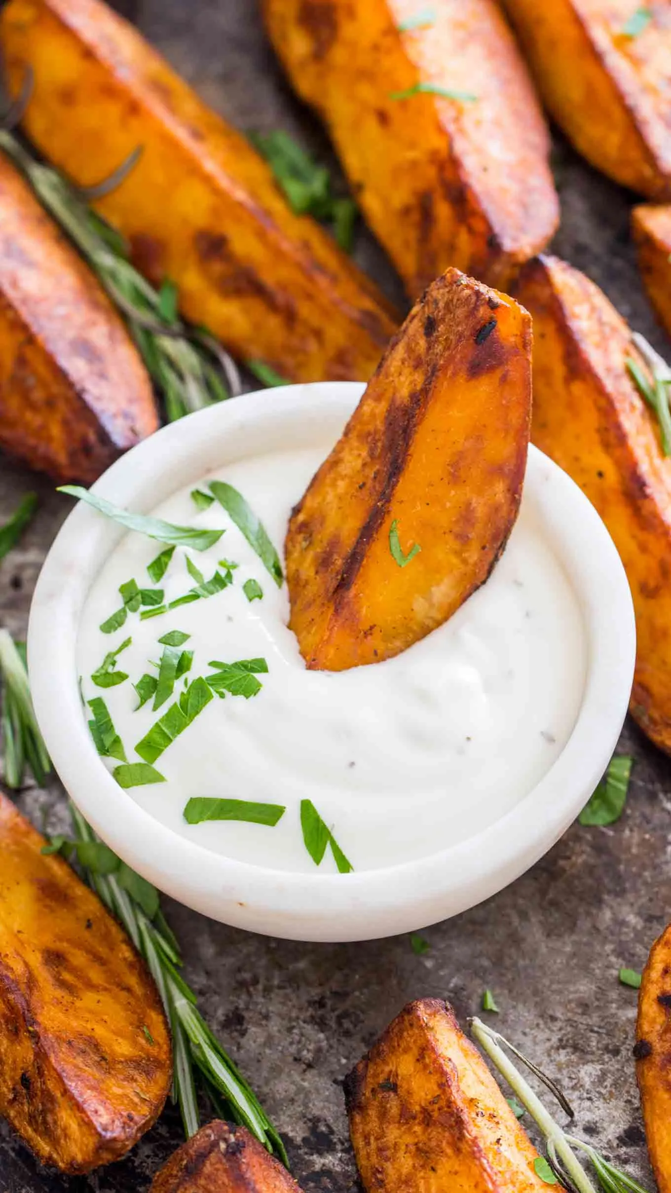 Crispy Rosemary Roast Potatoes