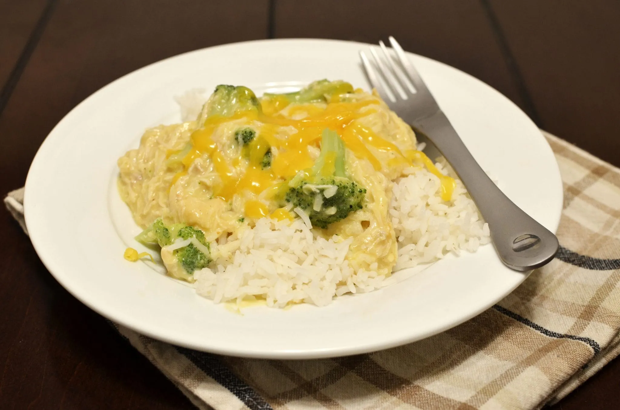 Crock Pot Creamy Chicken and Broccoli over Rice