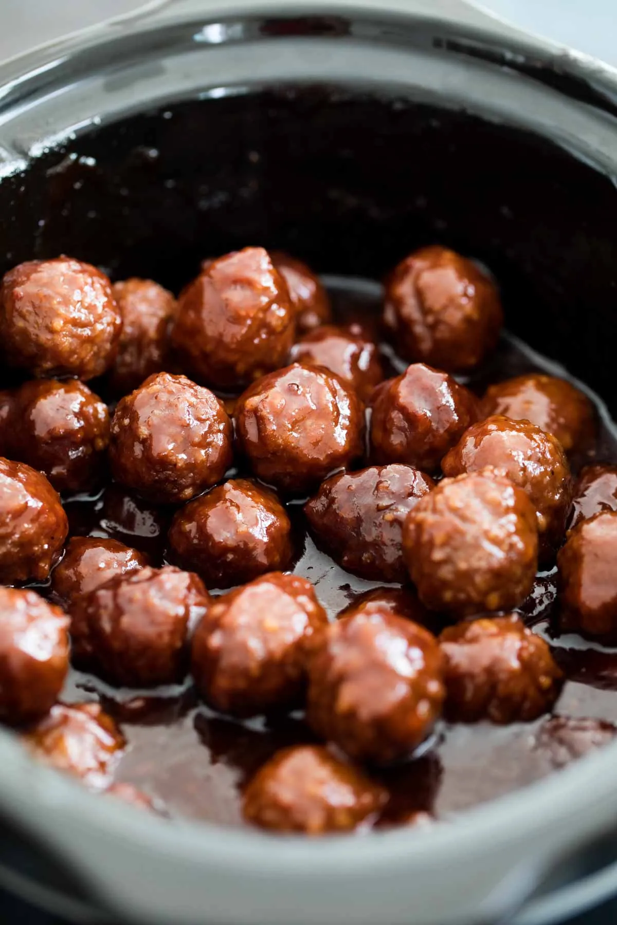 Crockpot Meatballs with Grape Jelly