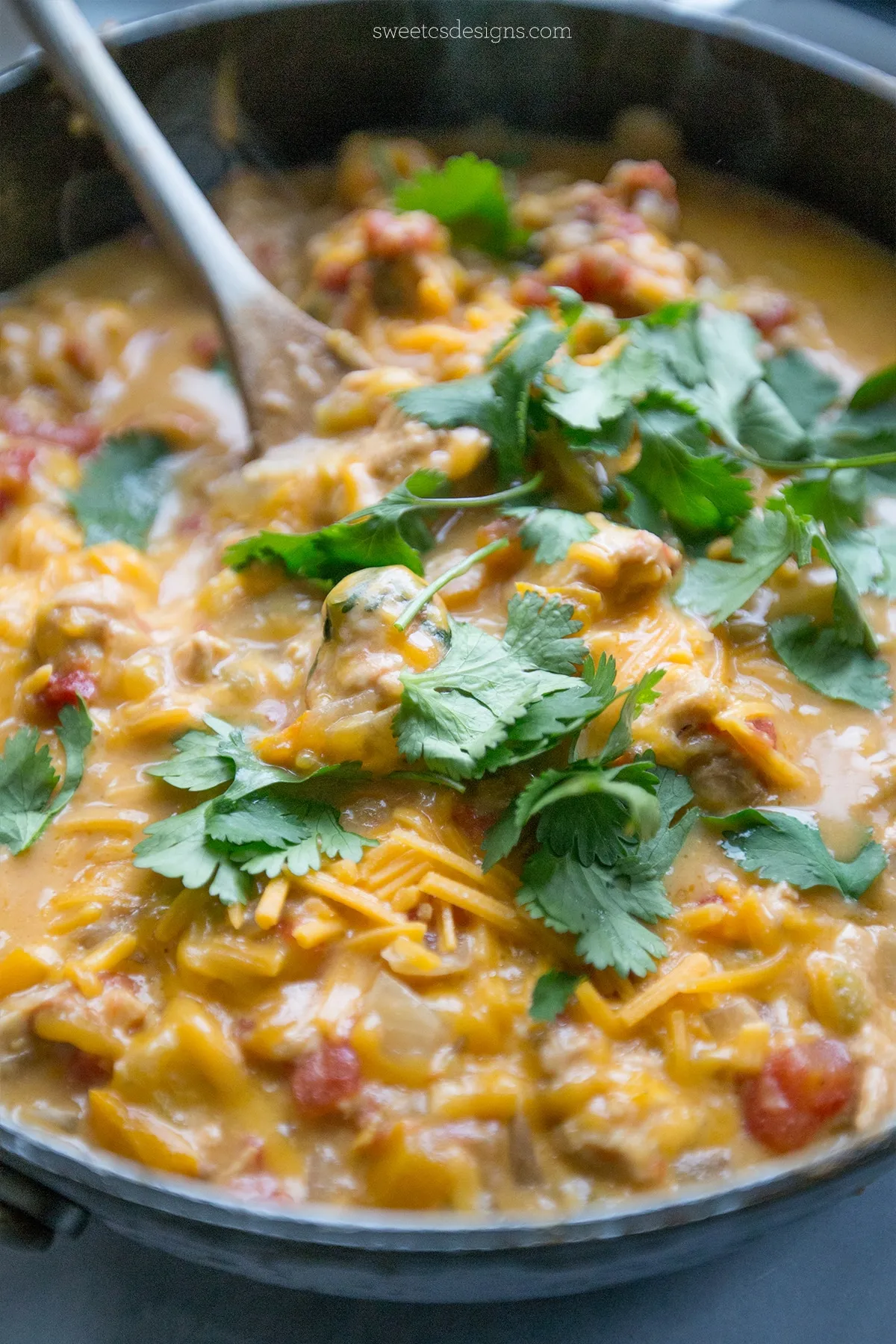 Deluxe Cheesy Chicken Skillet