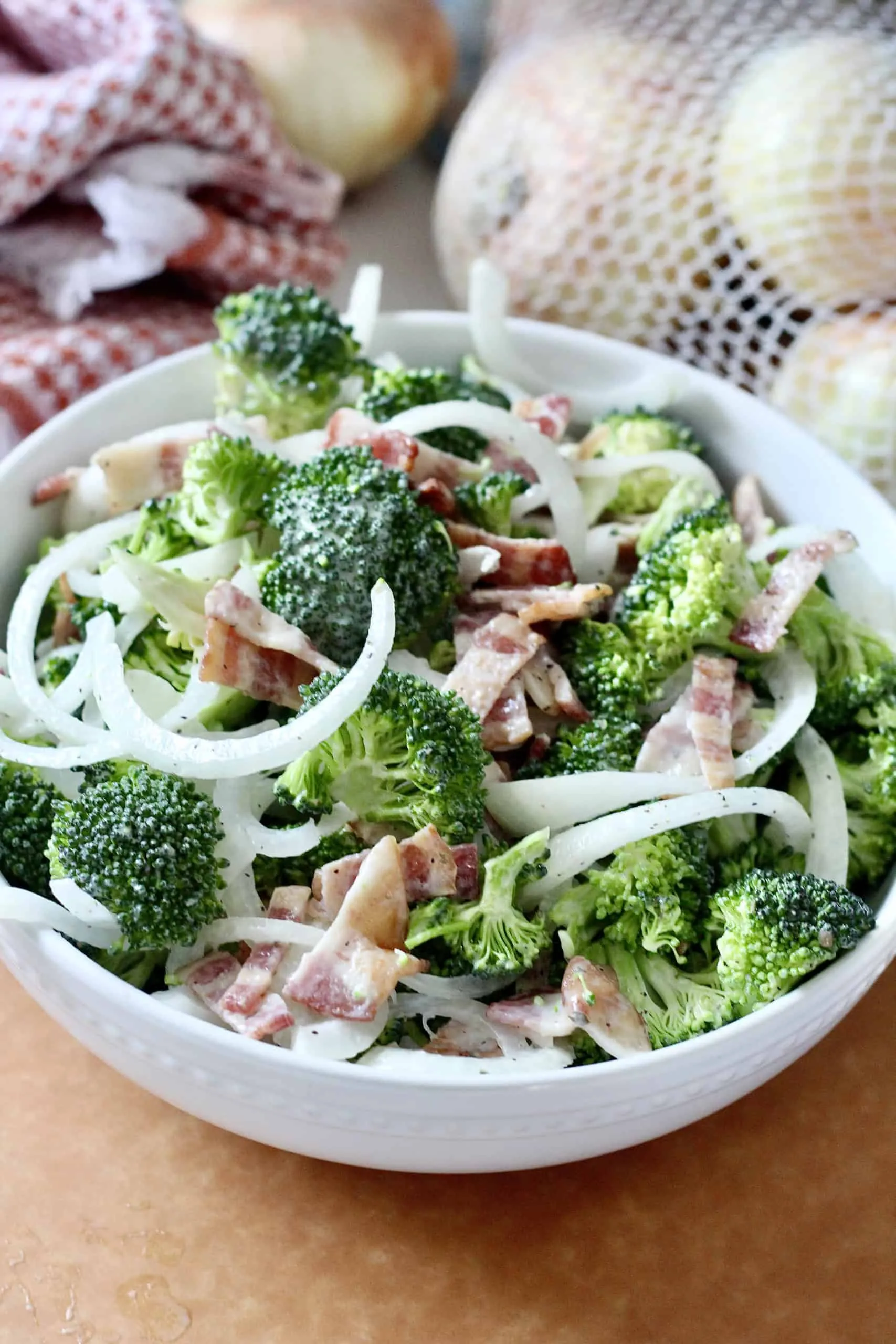Easy Low Carb Bacon Broccoli Salad