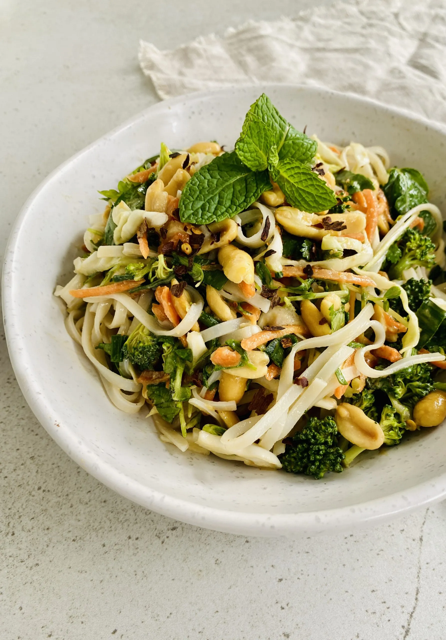 Easy Pad Thai Salad