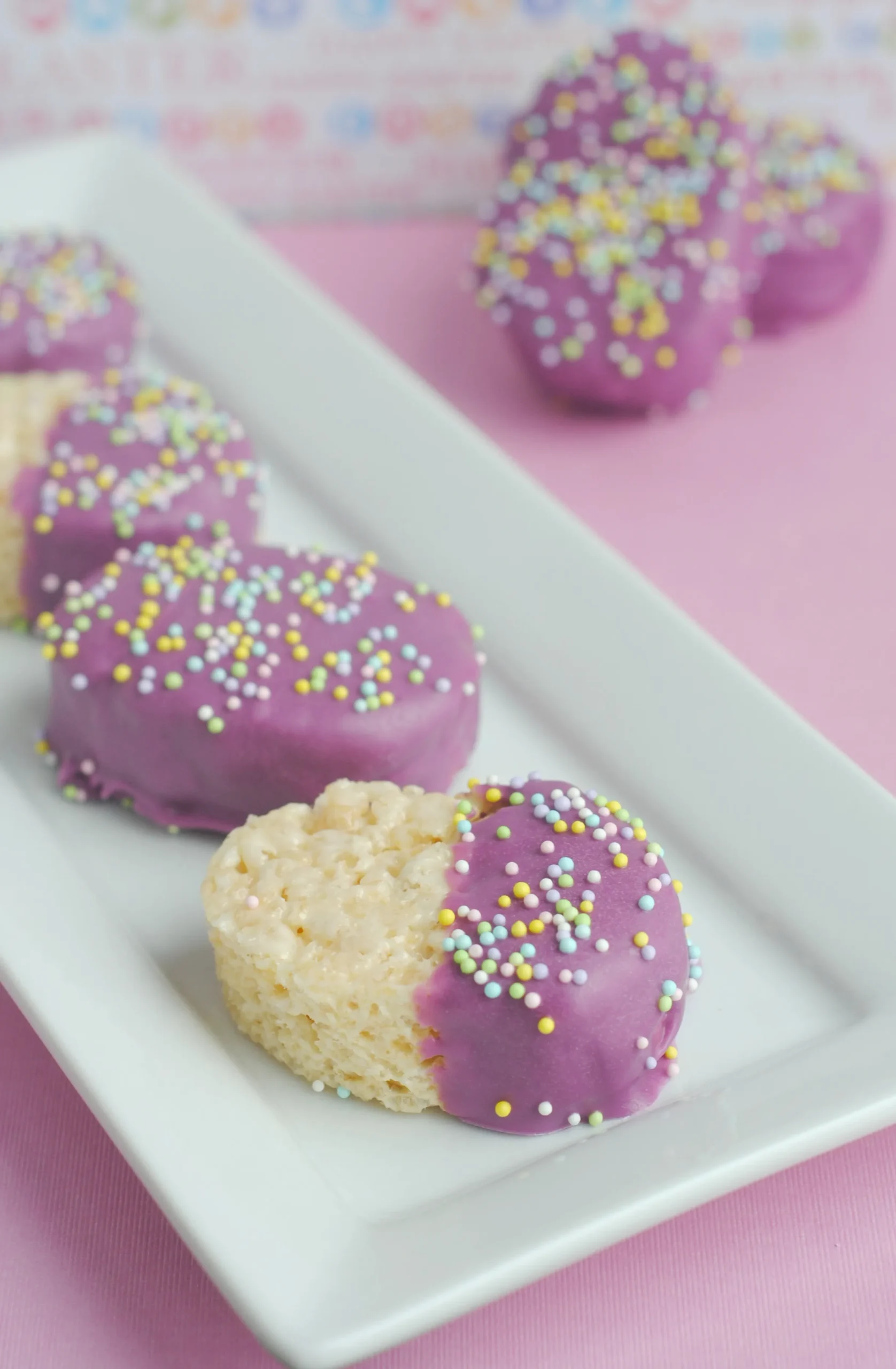 Egg Shaped Rice Krispie Treats
