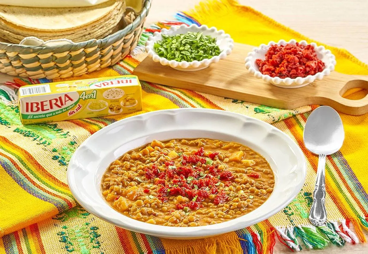 Estofado de Lentejas con Plátano Maduro