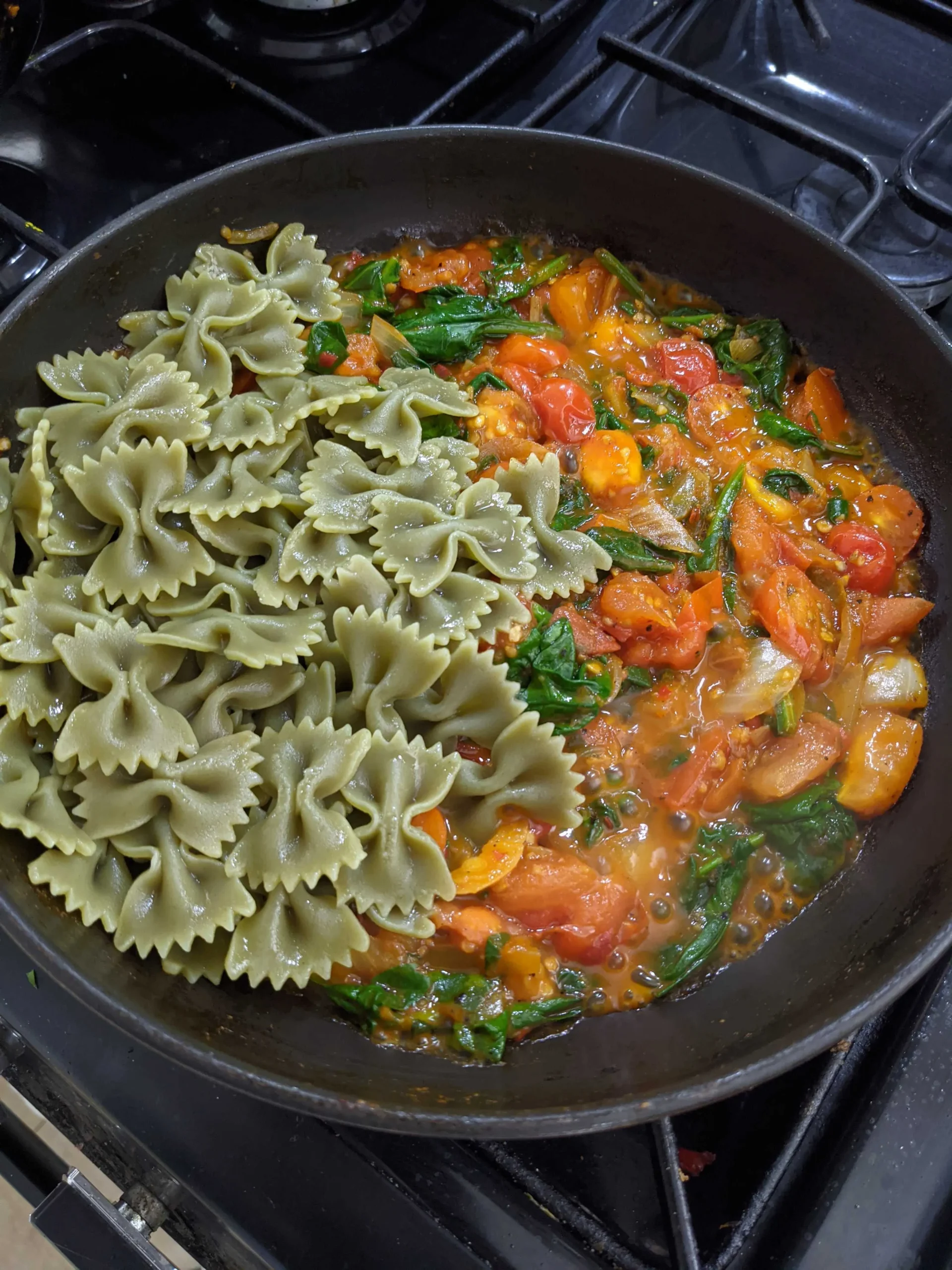Farfalle with Tomatoes, Onions, and Spinach