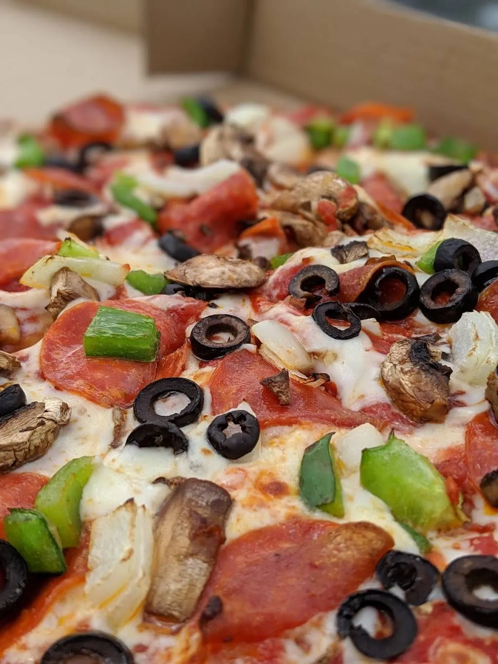 Five and Dime Pizza Burgers