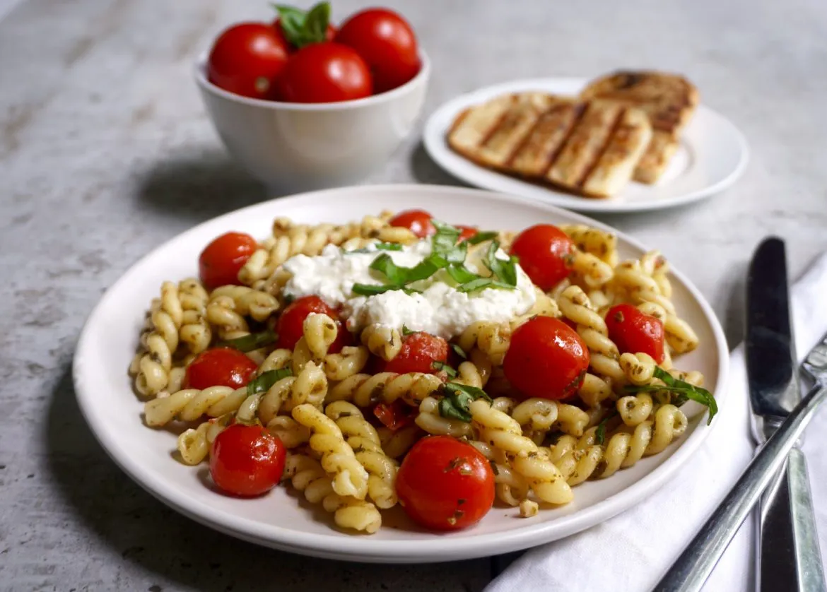 Fusilli Pasta with Tomatoes, Basil, and Burrata