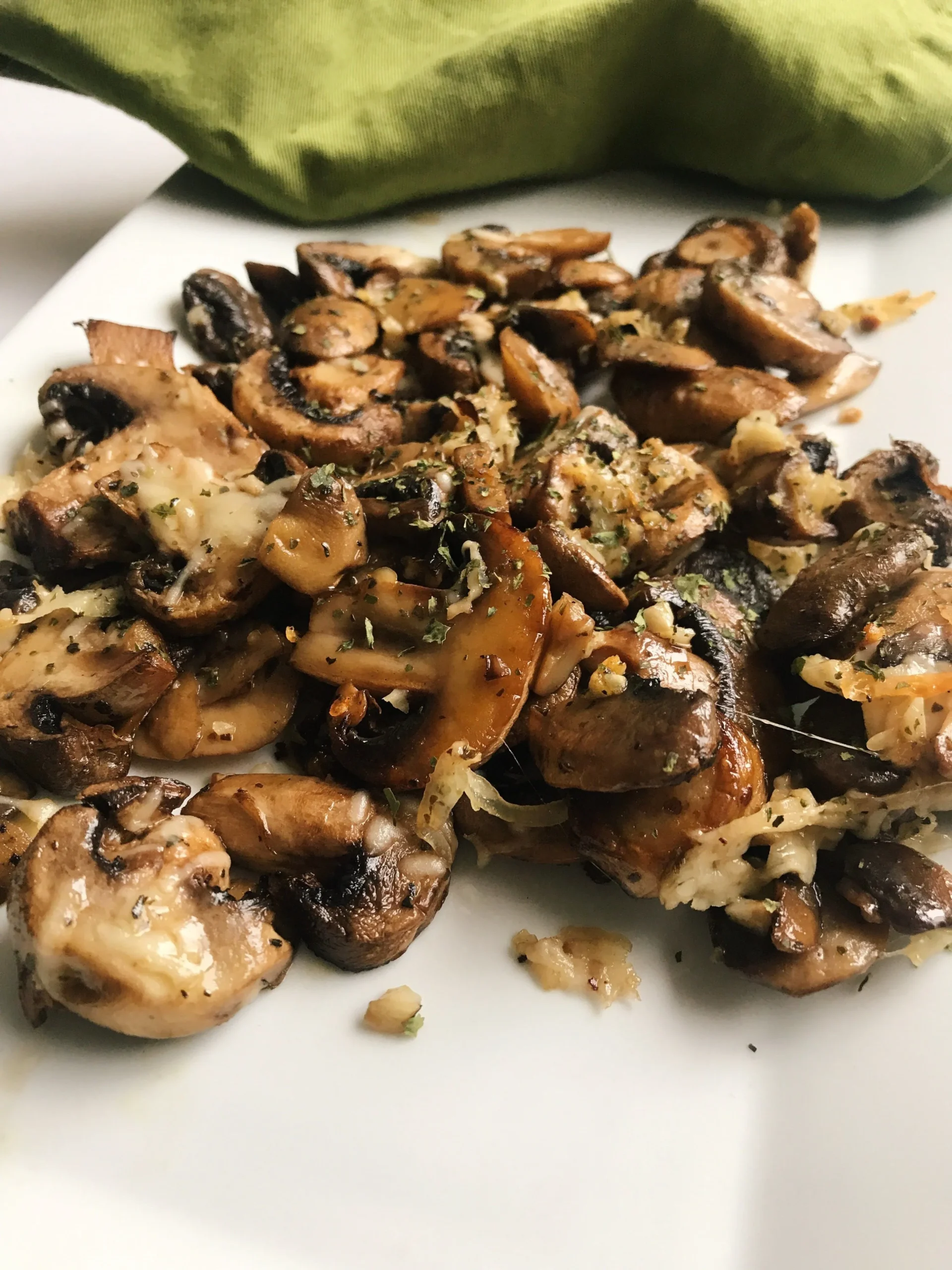 Garlic Parmesan Roasted Mushrooms