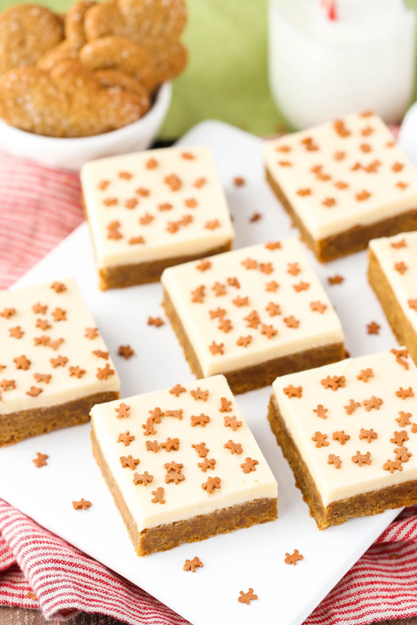 Gingerbread Caramel Gooey Bars