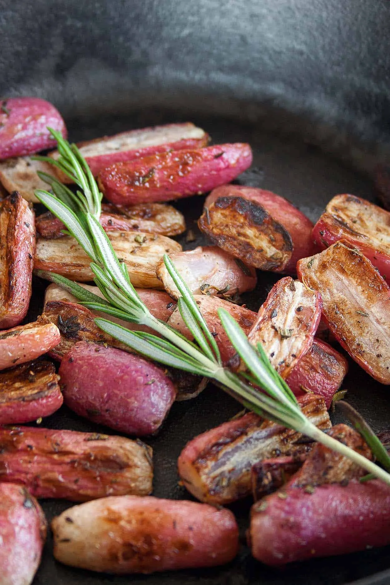 Grilled Garlic and Thyme Radishes