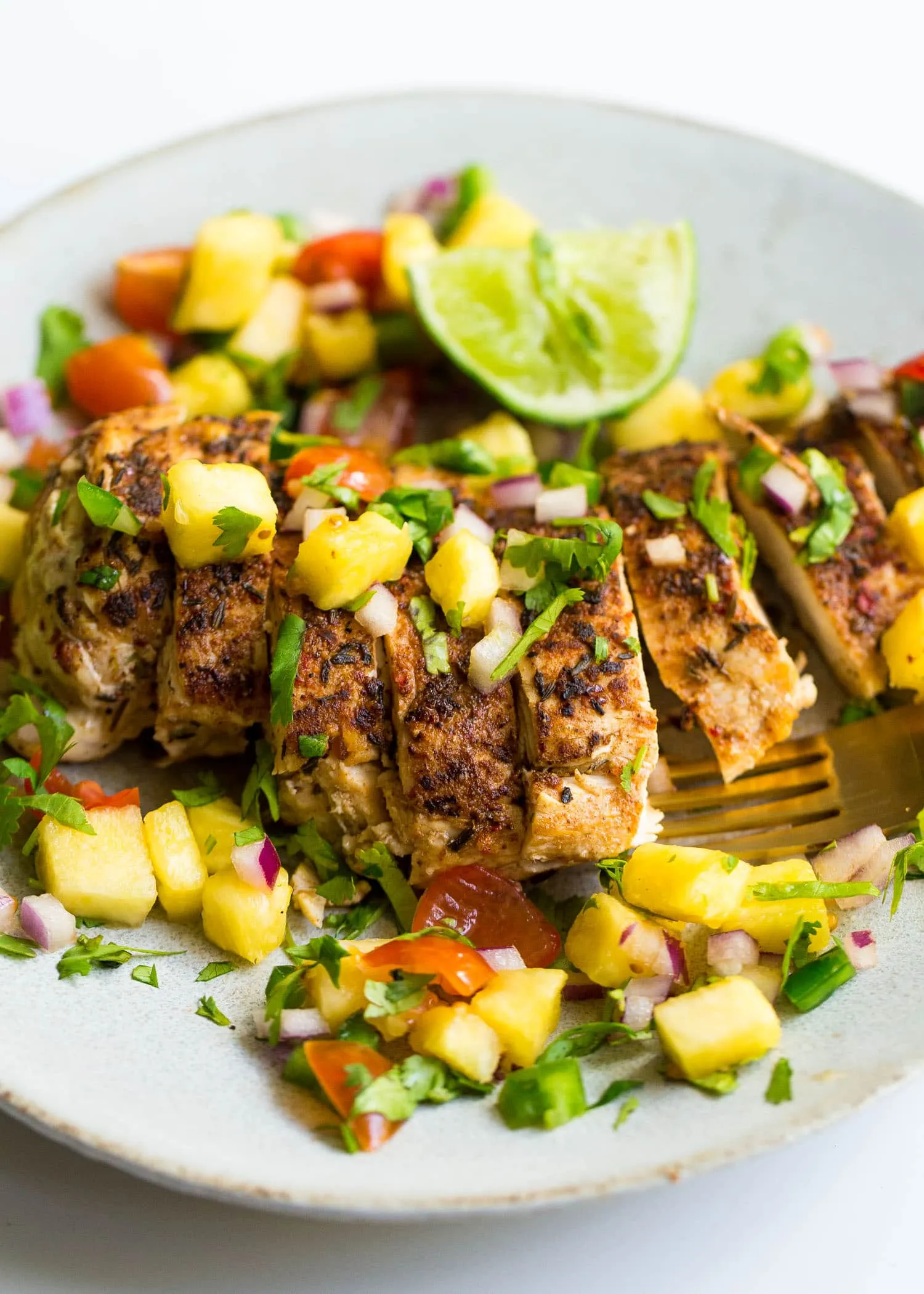 Jerk Chicken Fajitas with Papaya Pineapple Salsa