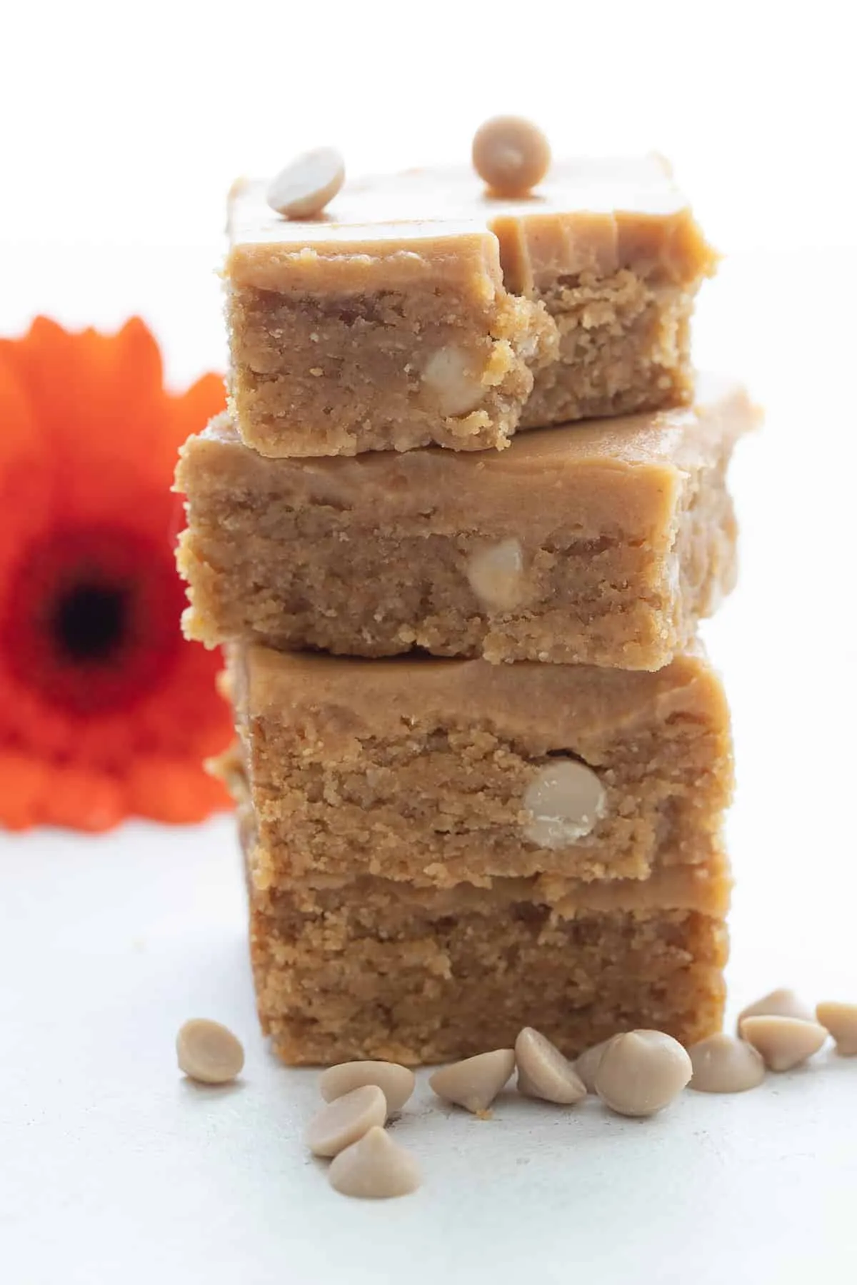 Keto Peanut Butter Blondies