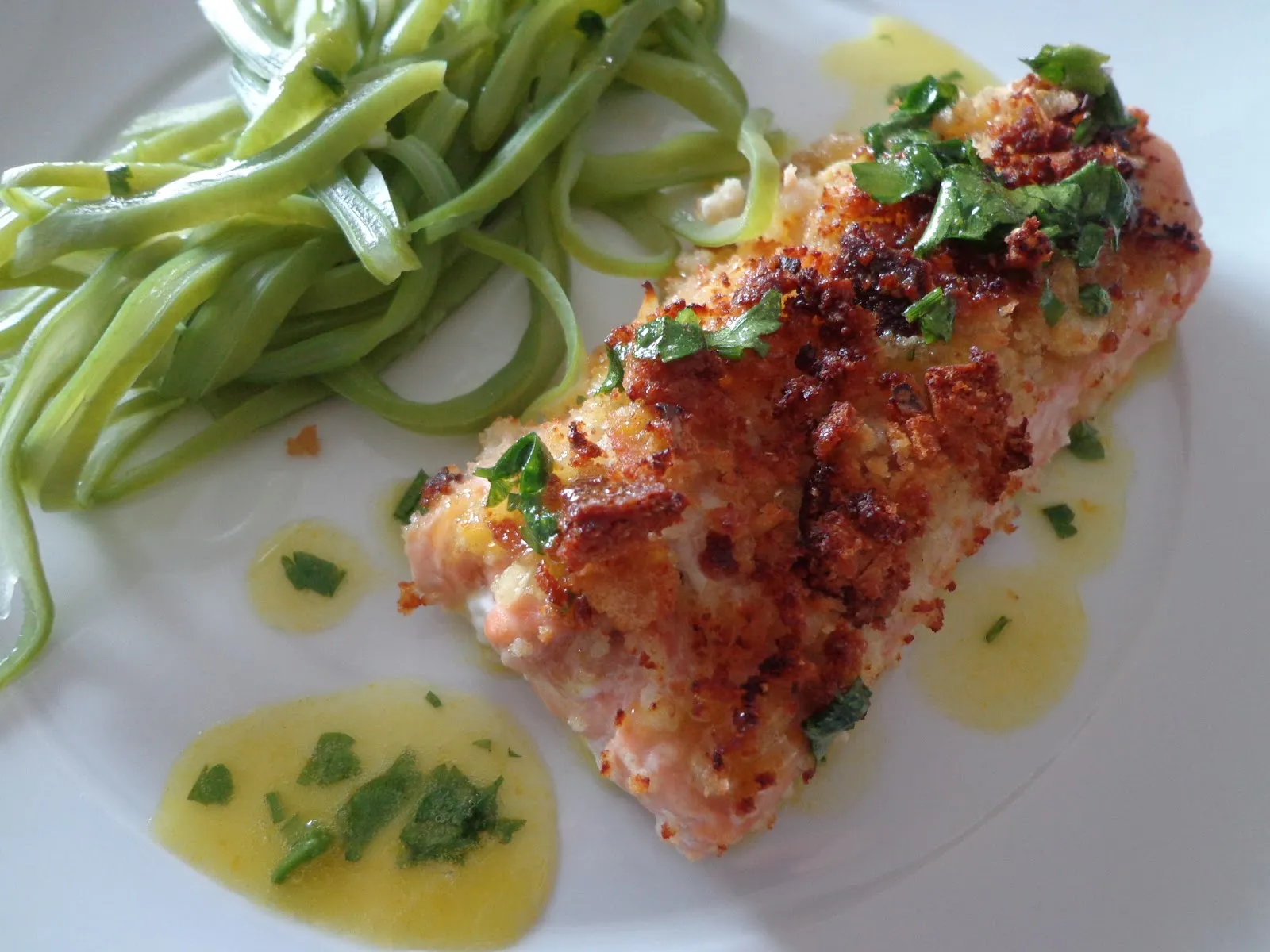 Lombos de Salmo com Molho de Limo e Alho