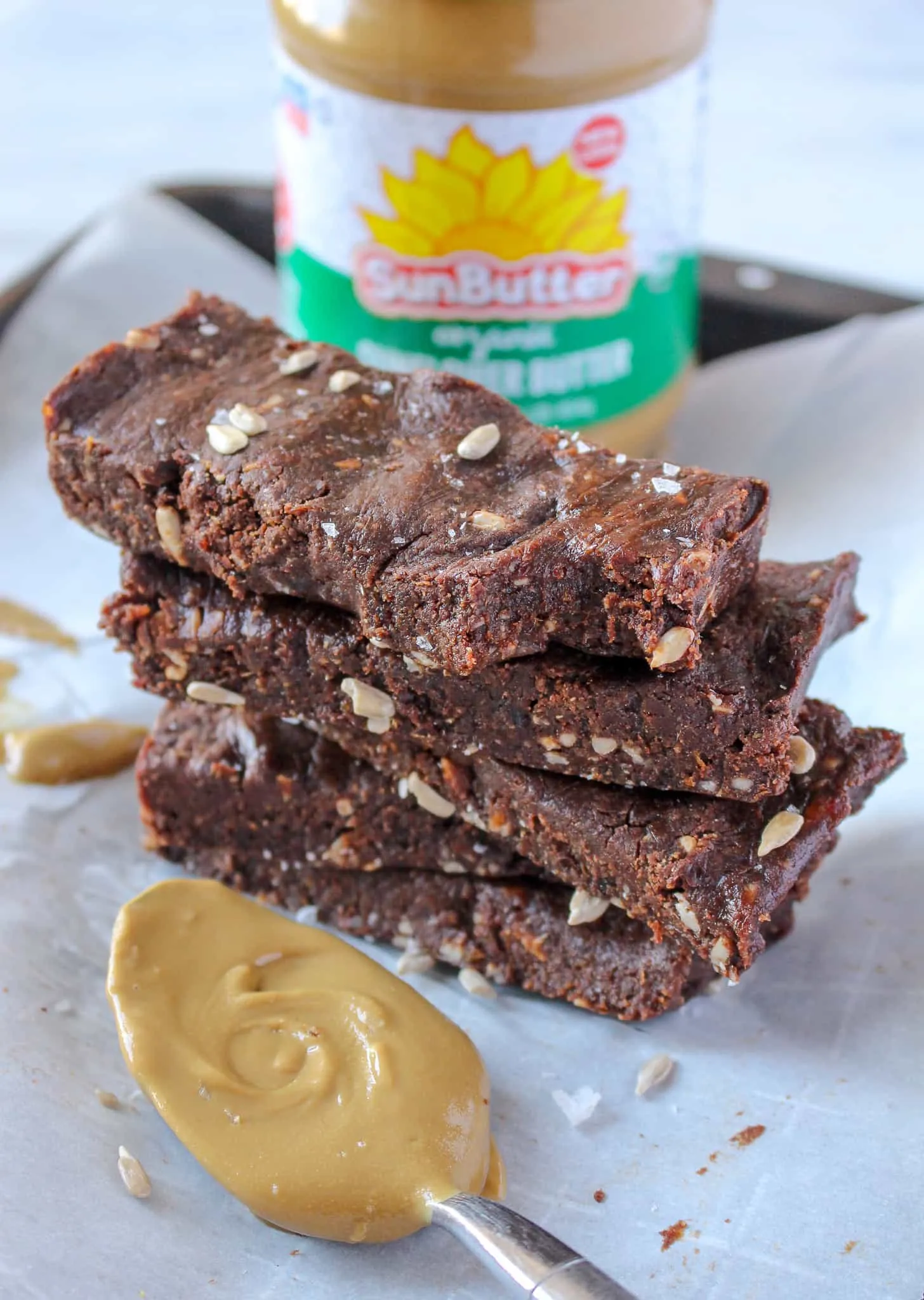 Low Carb Chocolate Brownie Energy Bars