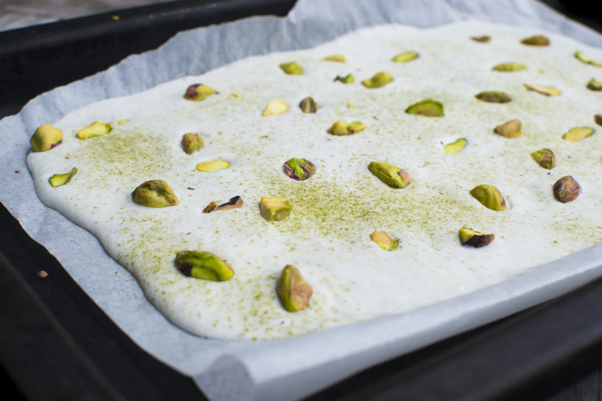 Matcha Pistachio Yoghurt Bark