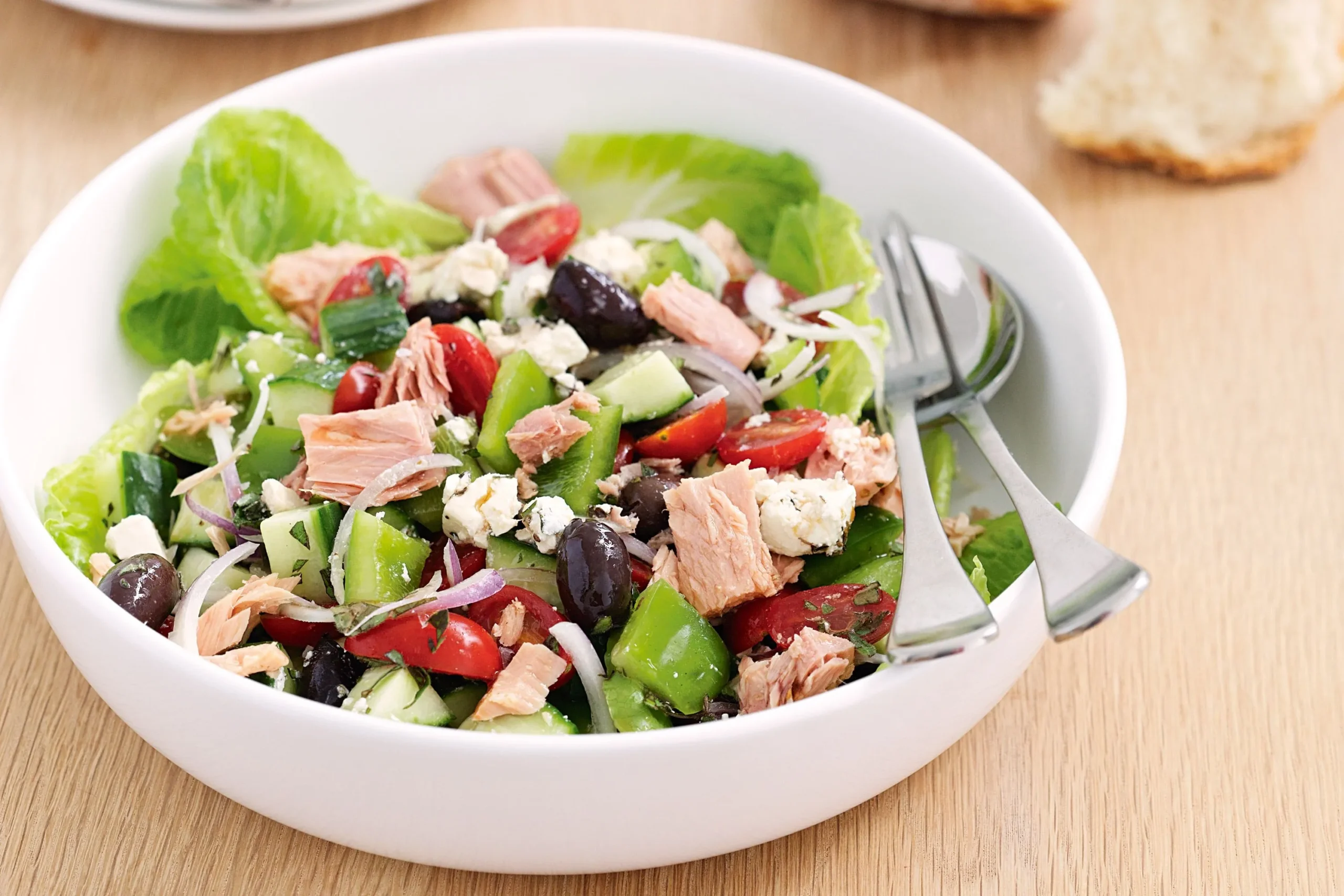 Mediterranean Simple Tuna Salad