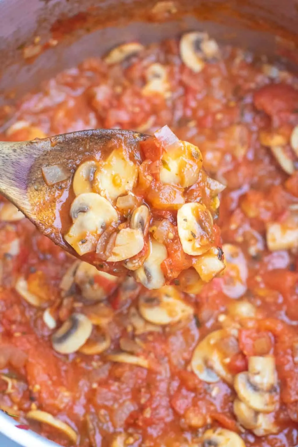 Mushroom Marinara for Fusilli Pasta