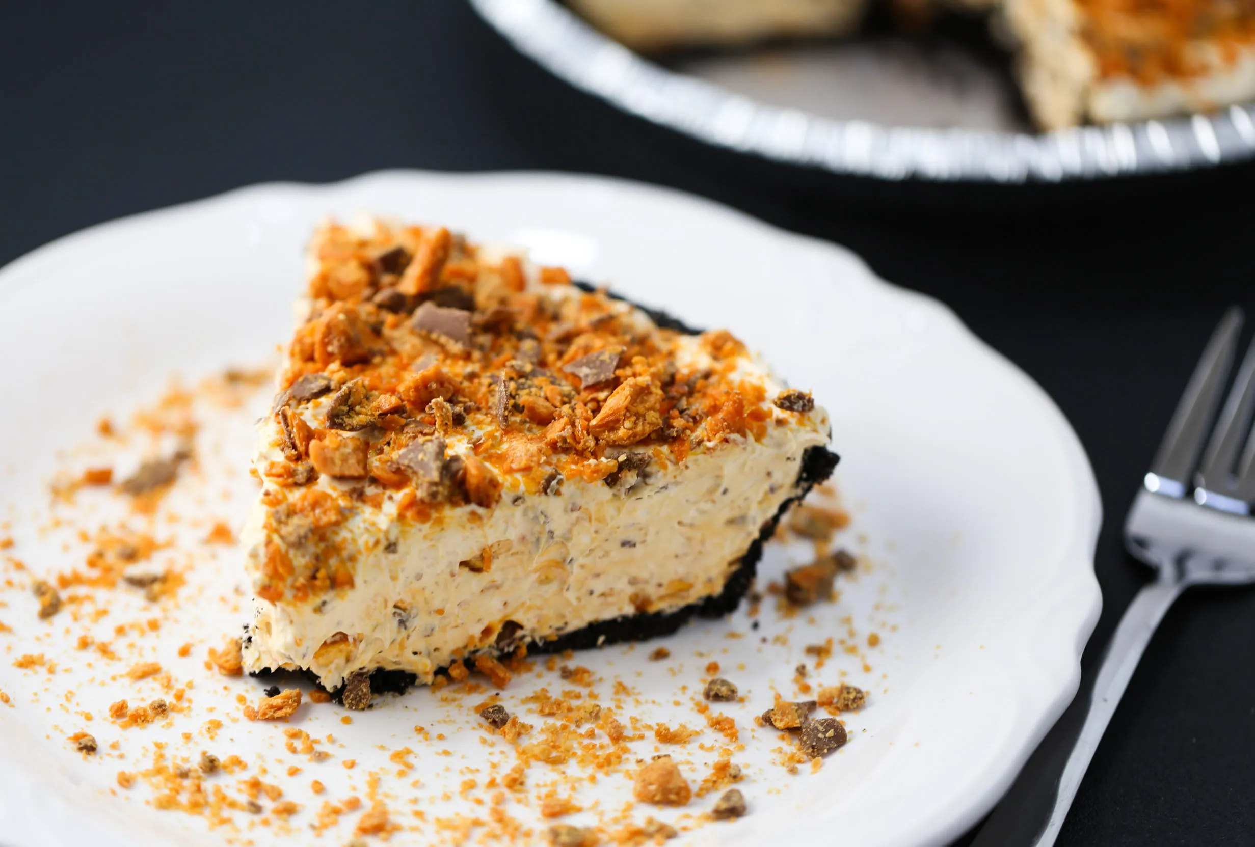 No Bake Butterfinger Pie