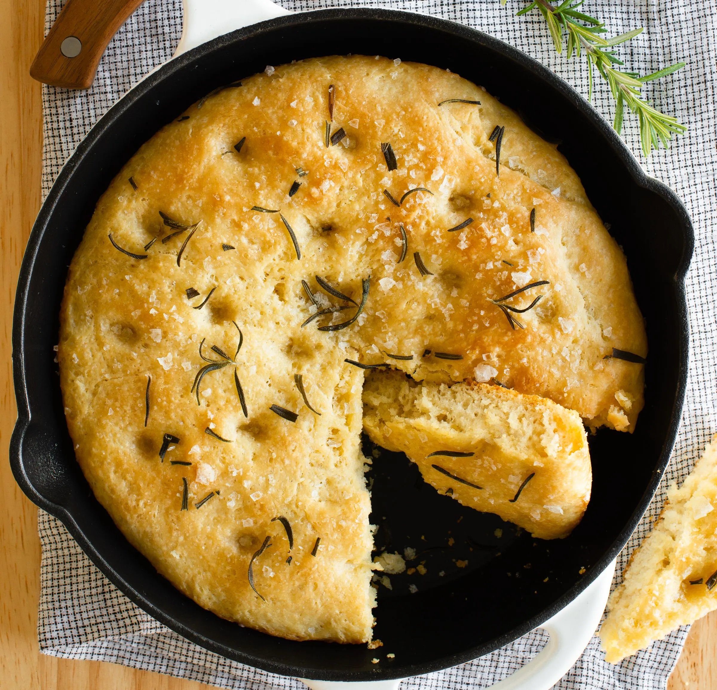 No Knead Skillet Focaccia Bread