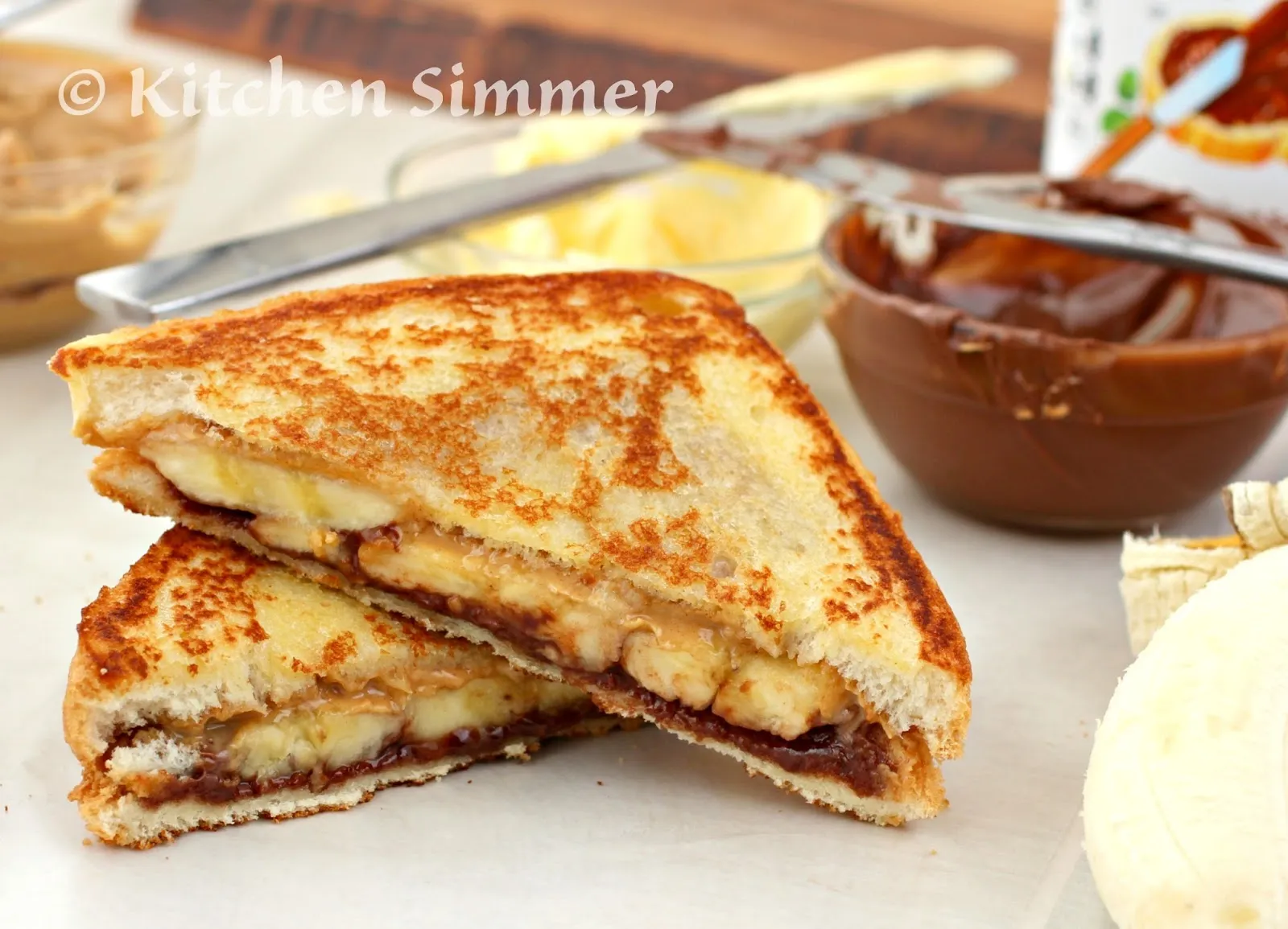 Nutella Peanut Butter and Banana Sandwich
