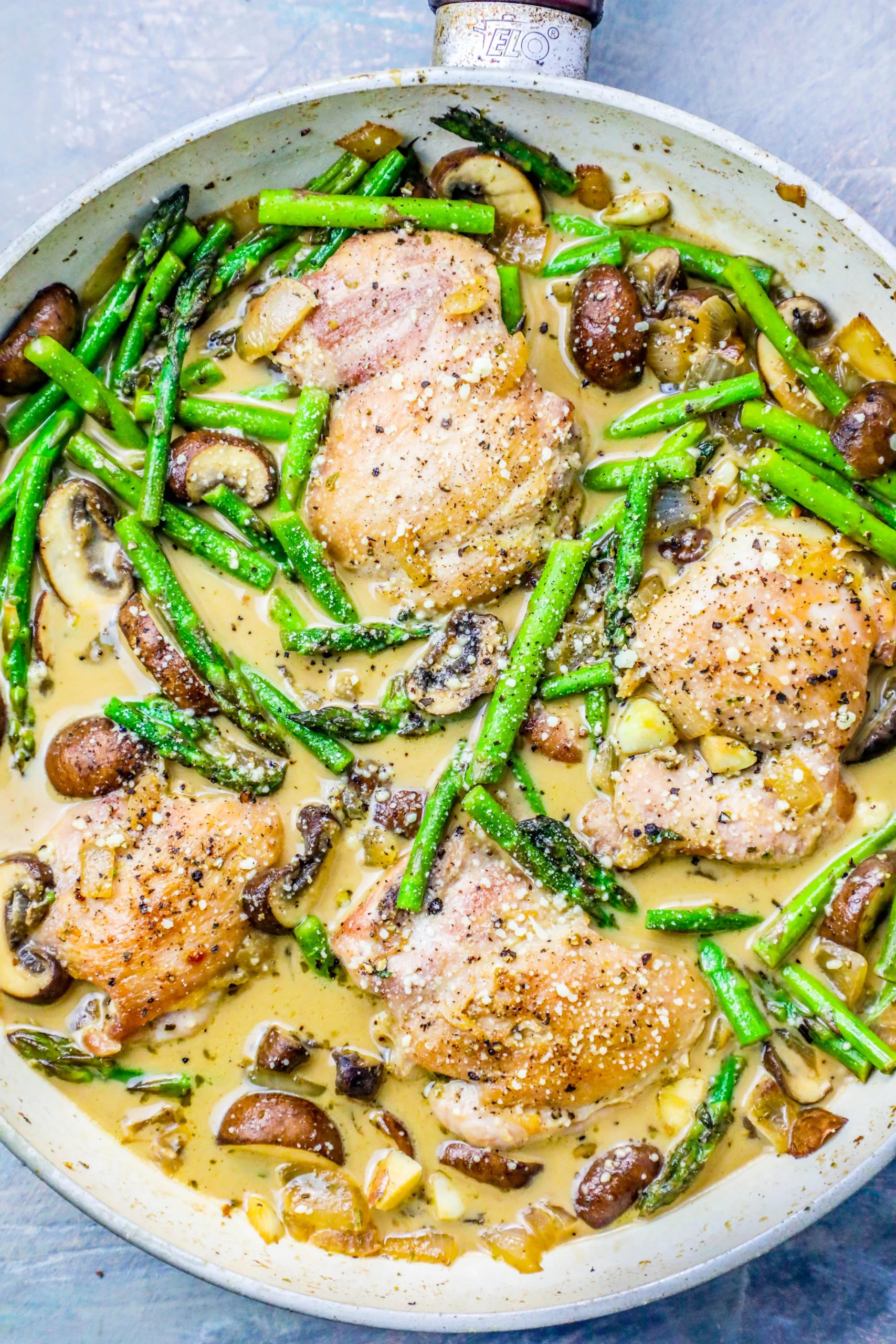 One Pan Creamy Lemon Chicken and Asparagus