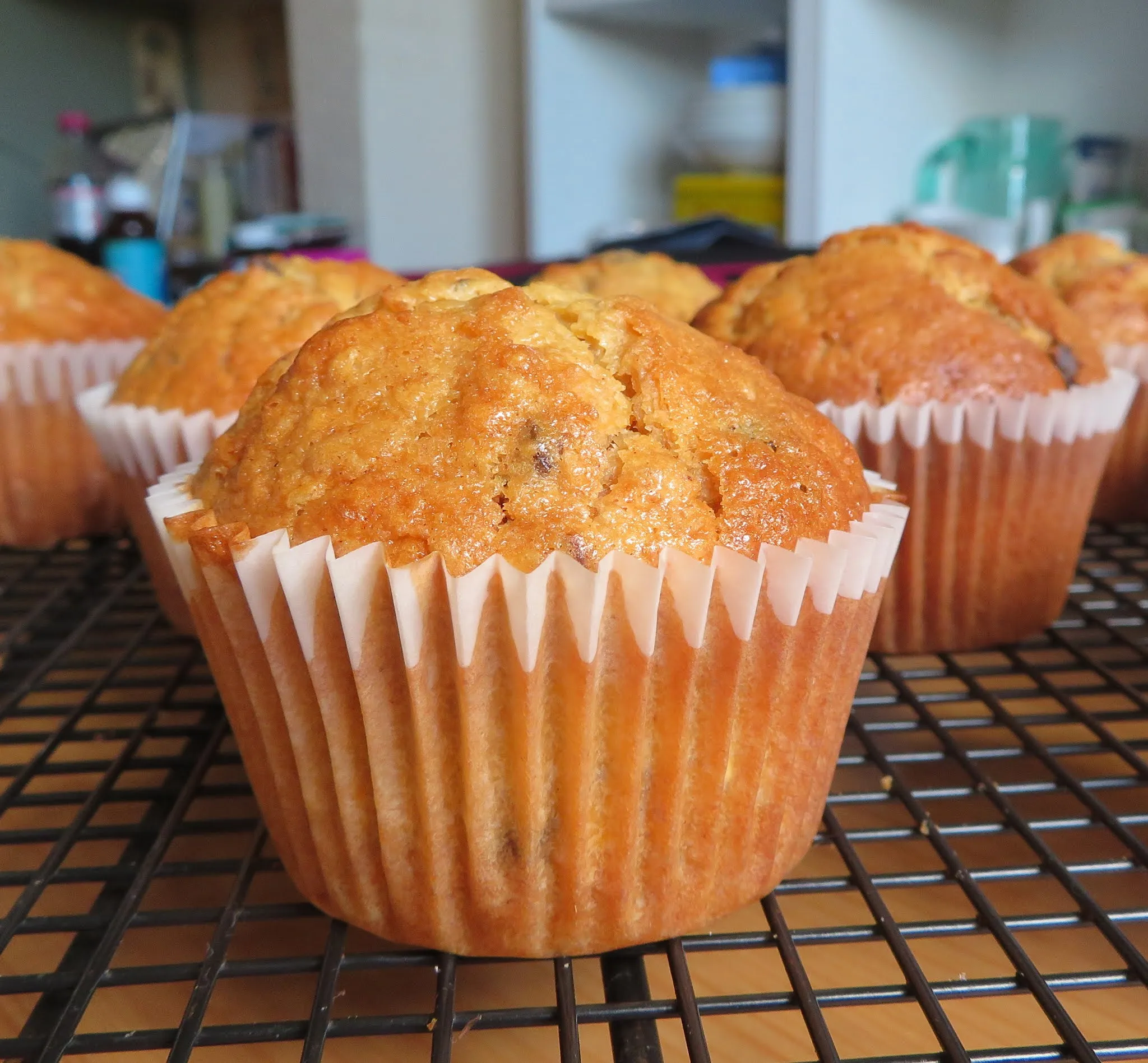 Orange Muffins with Dates Prevention